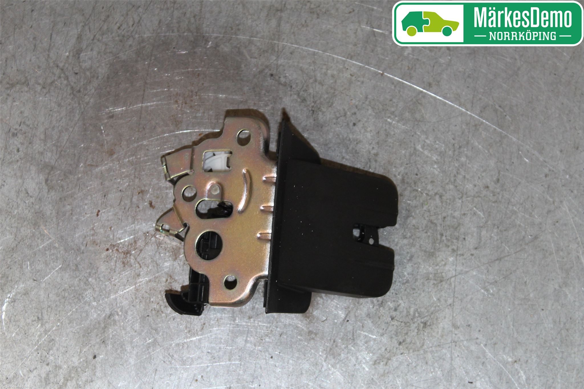 Audi A3/S3 8V 13-20 Låskista Baklucka