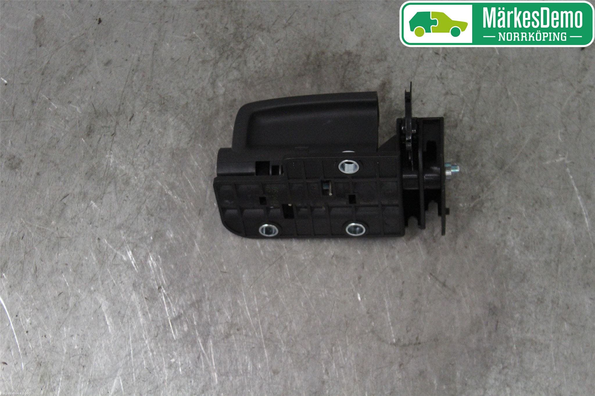 Volkswagen VW SHARAN 11- Dörrhandtag Inre Hö