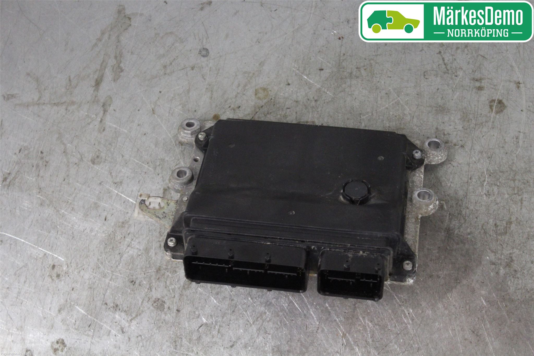 Toyota iQ Styrenhet Insprut Bensin