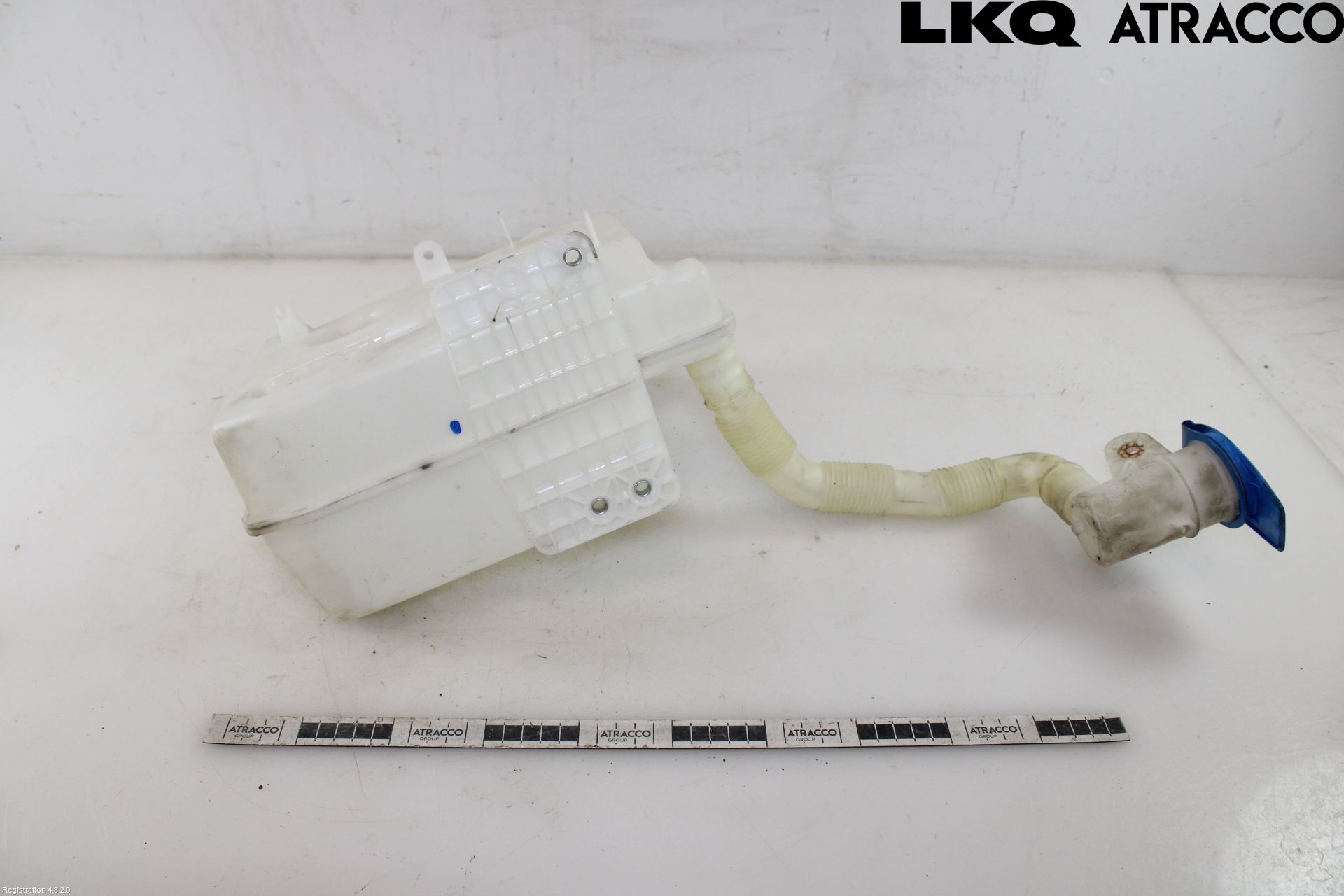 Volkswagen VW GOLF V 04-09 Spolartank Vindruta-Strål