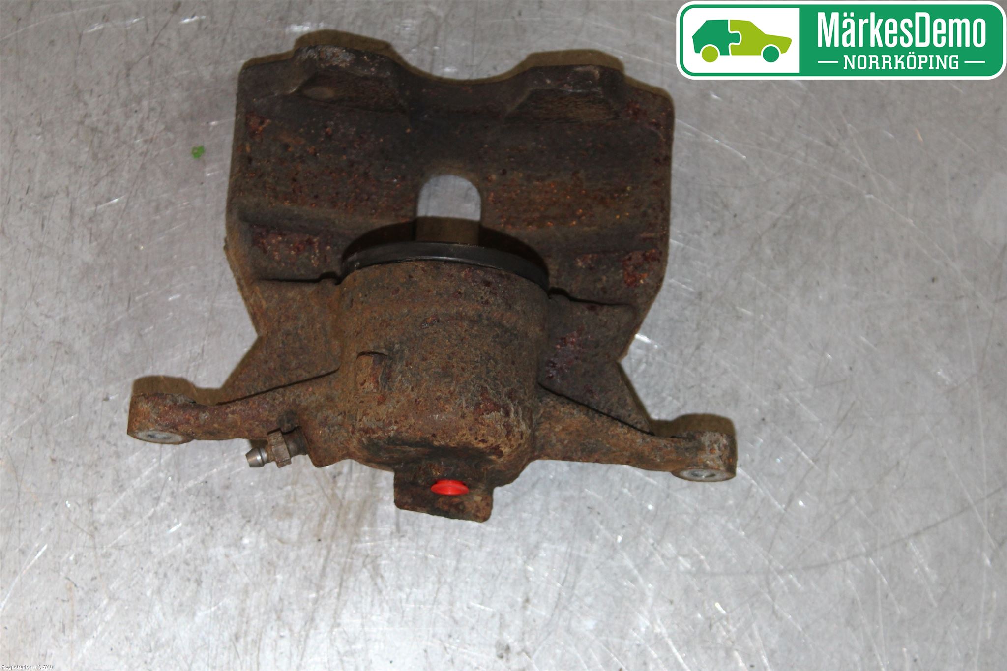 Volkswagen VW CADDY 16-20 Bromsok Fram Vänster