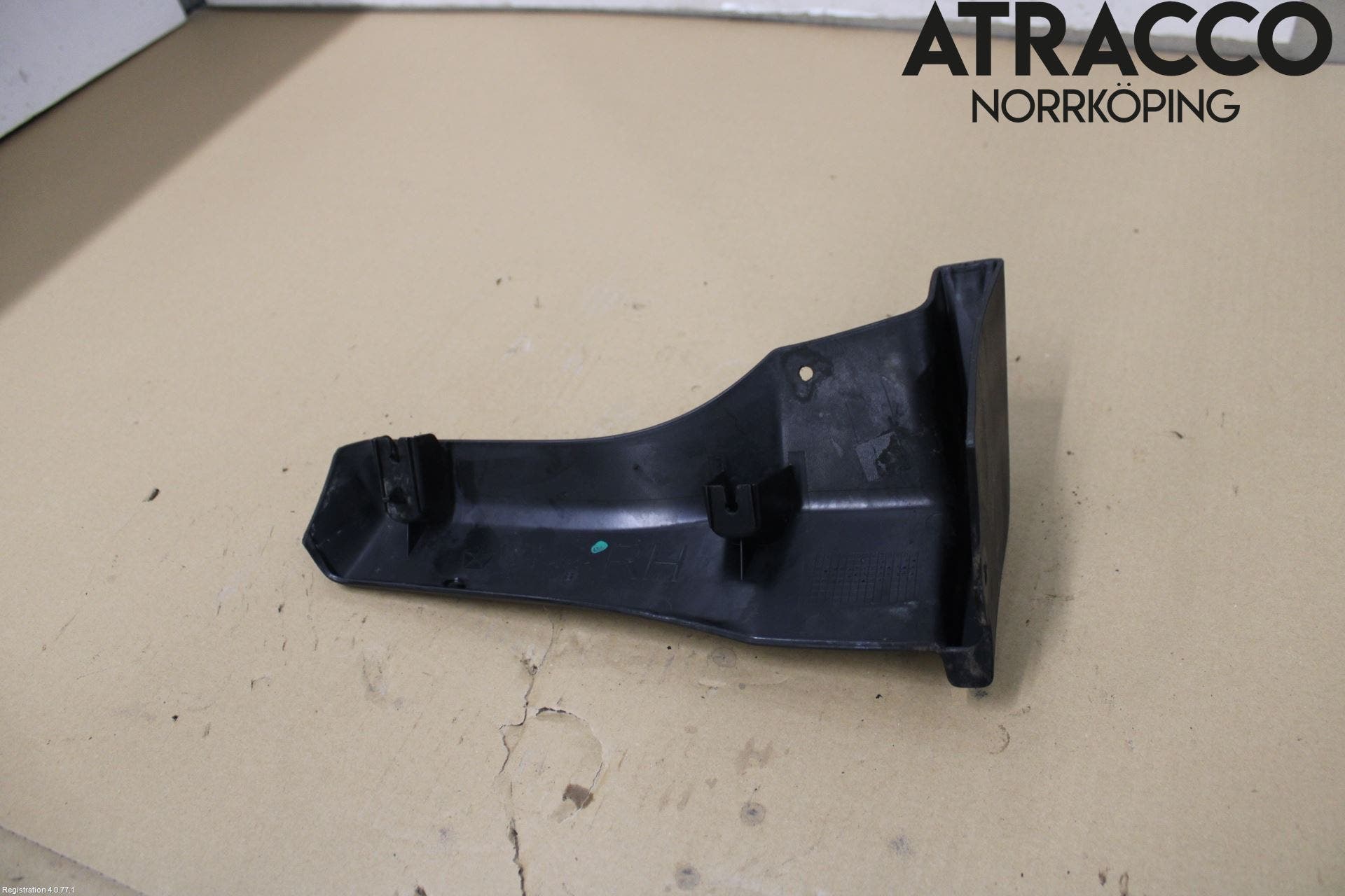 Dodge PICK UP RAM 81- List Skärmkant