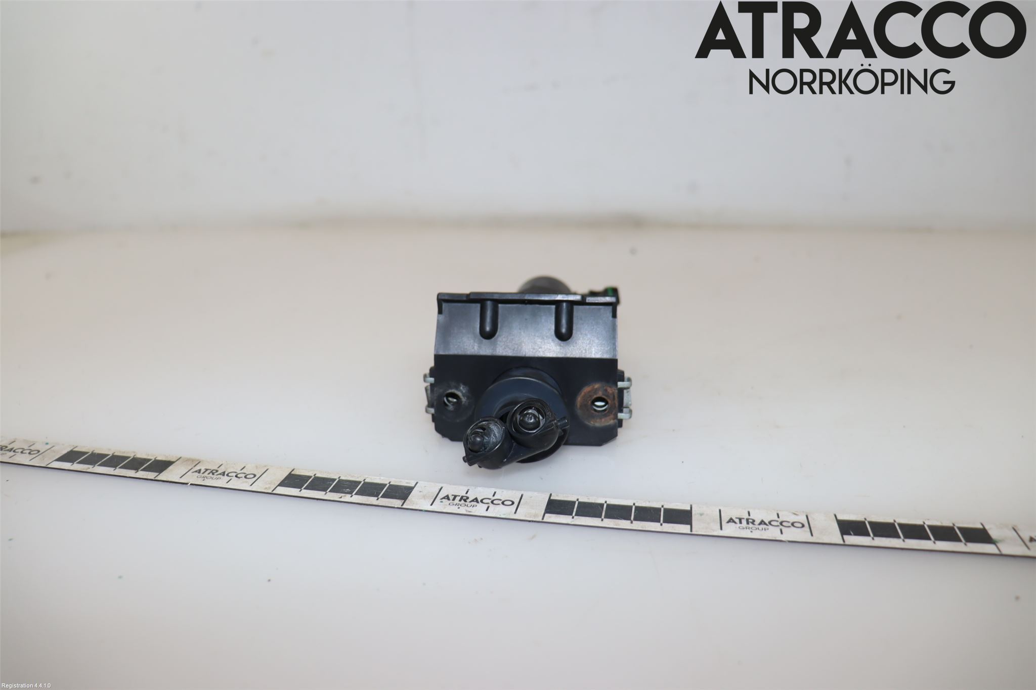 Mazda 3 I 03-06 Spolarmunstycke Strålkastare