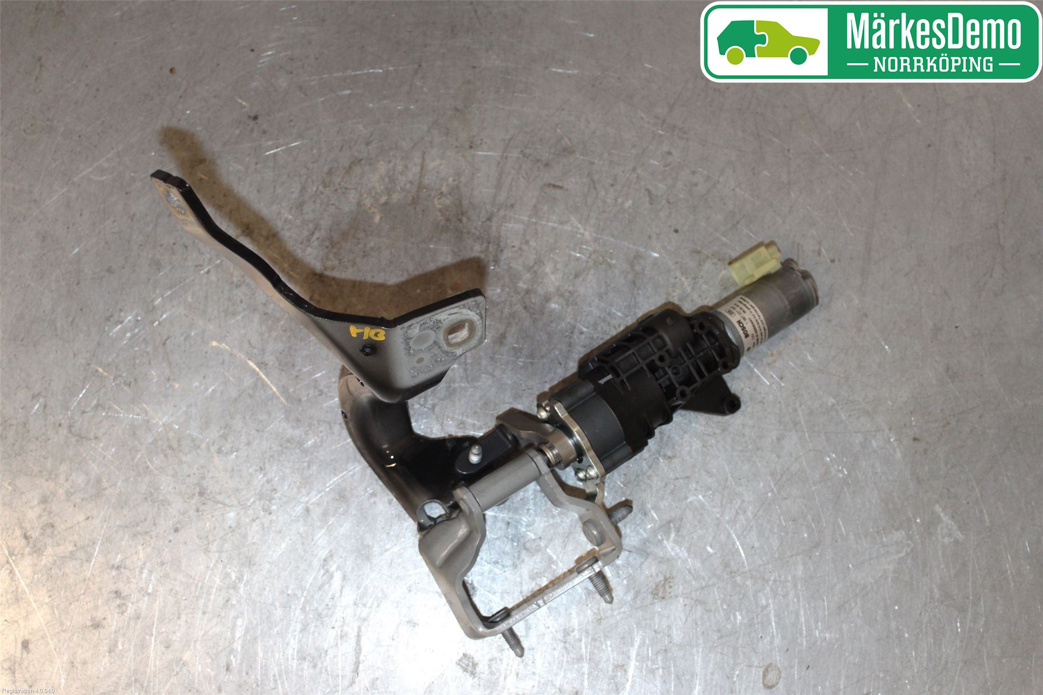 Audi A6 F2/C8 19- Bakluckeöppnare Automatisk