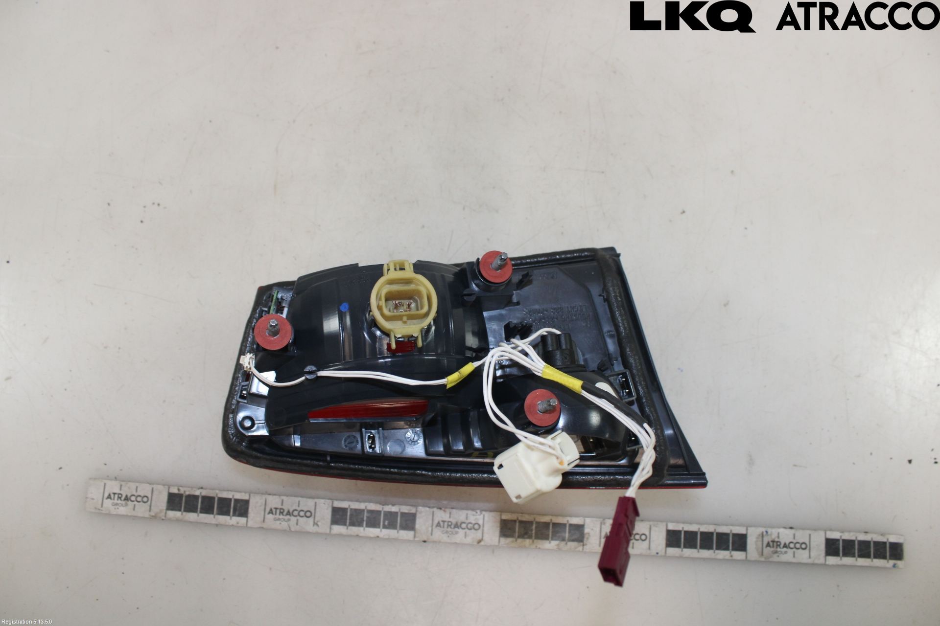 BMW 5 F10/F11/F18 09-17 Bakljus Lucka Hö