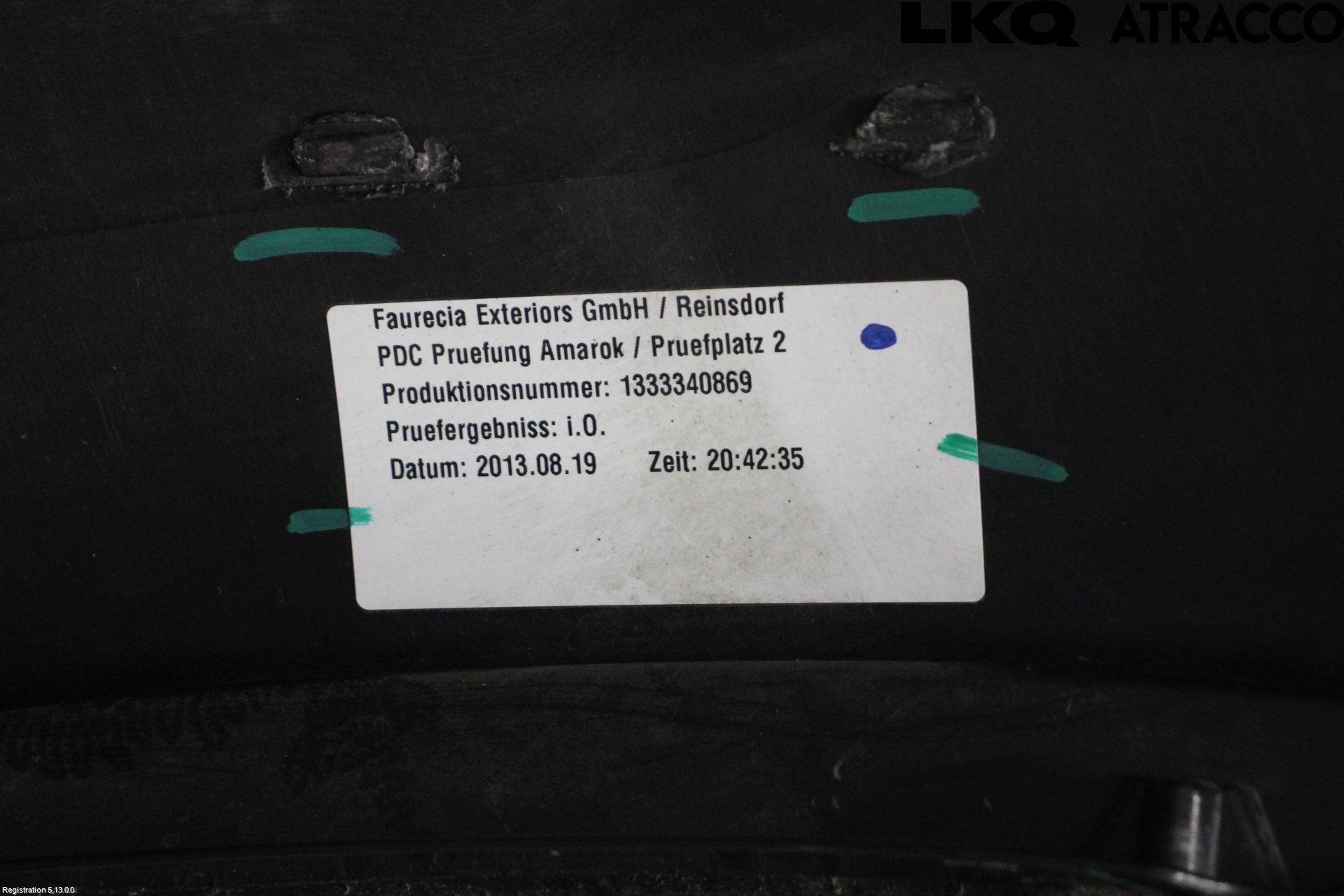 Volkswagen VW AMAROK 2H 10-22 Stötfångarbeklädnad Fram