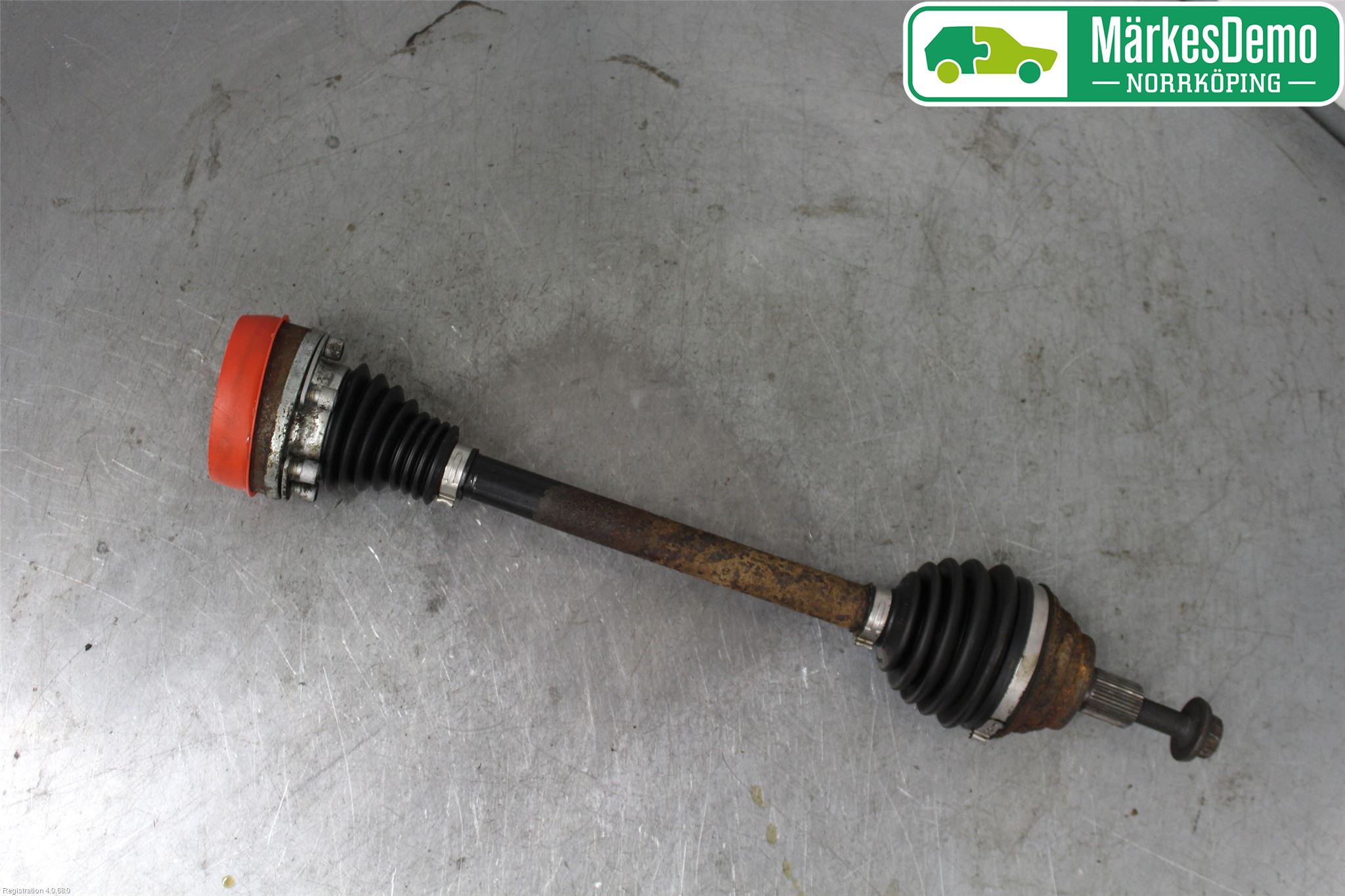 Volkswagen VW GOLF V 04-09 Drivaxel Fram Vänster