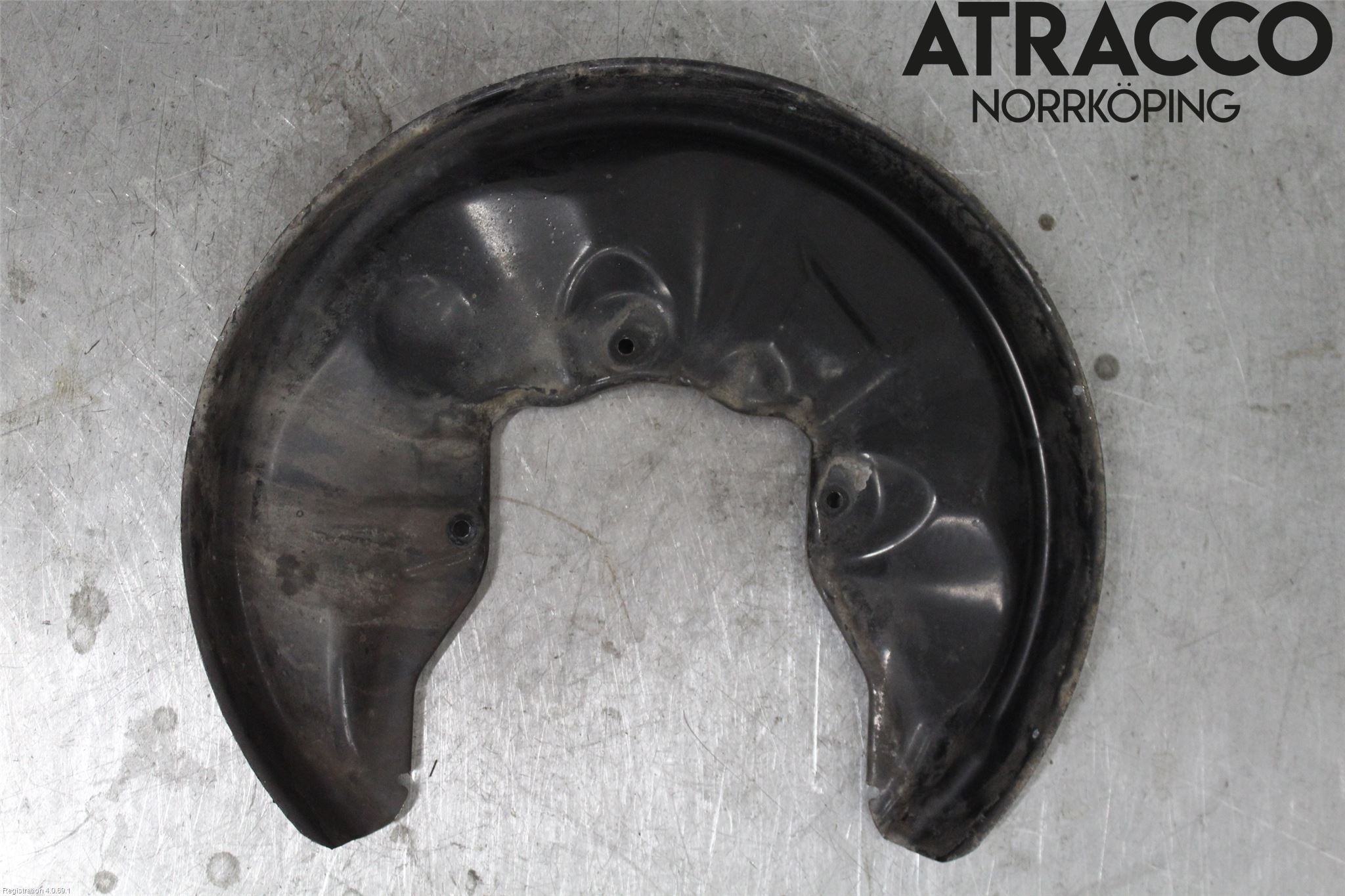 Audi A8/S8 4E  02-09 Bromssköld Bak