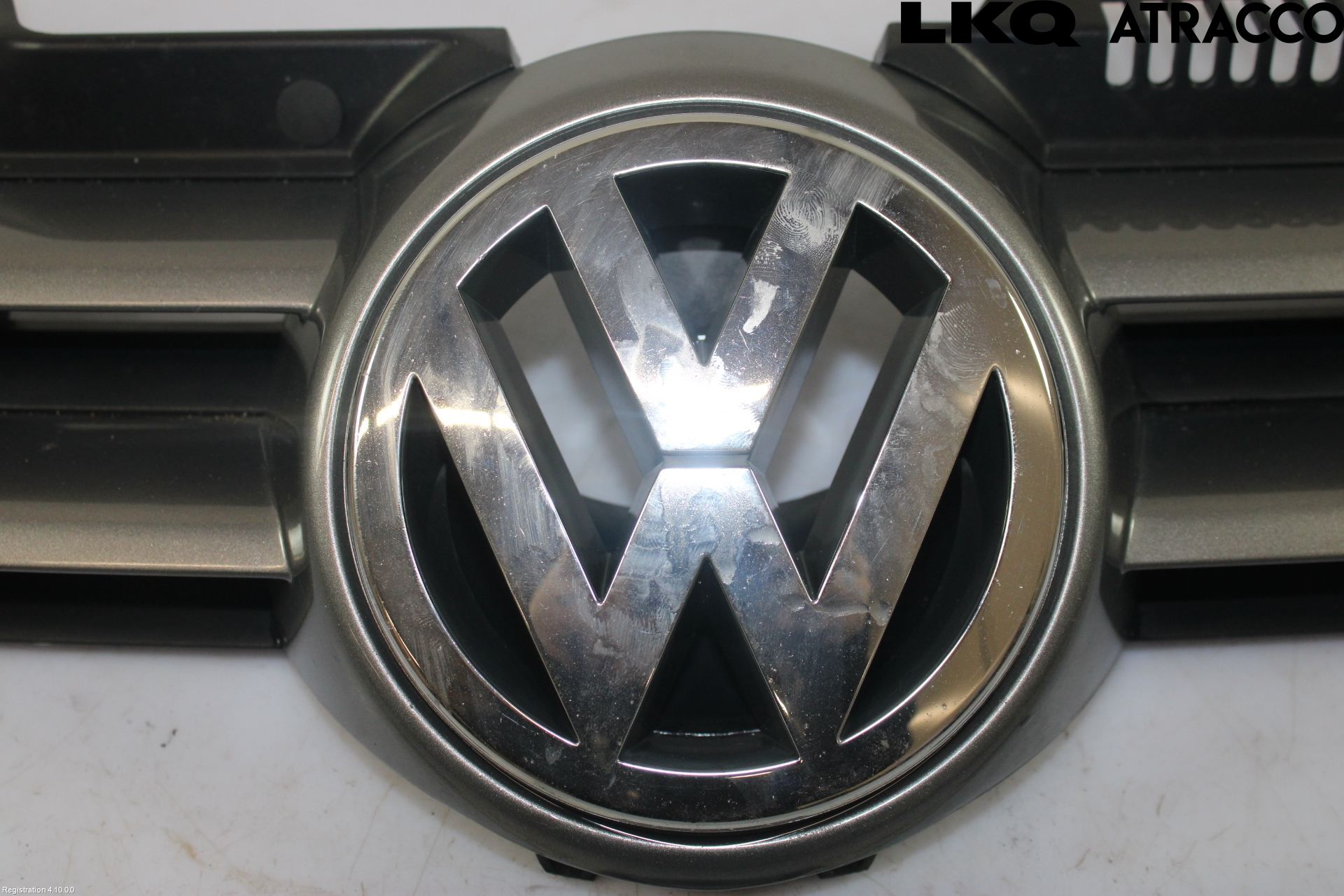 Volkswagen VW GOLF V 04-09 Grill Komp