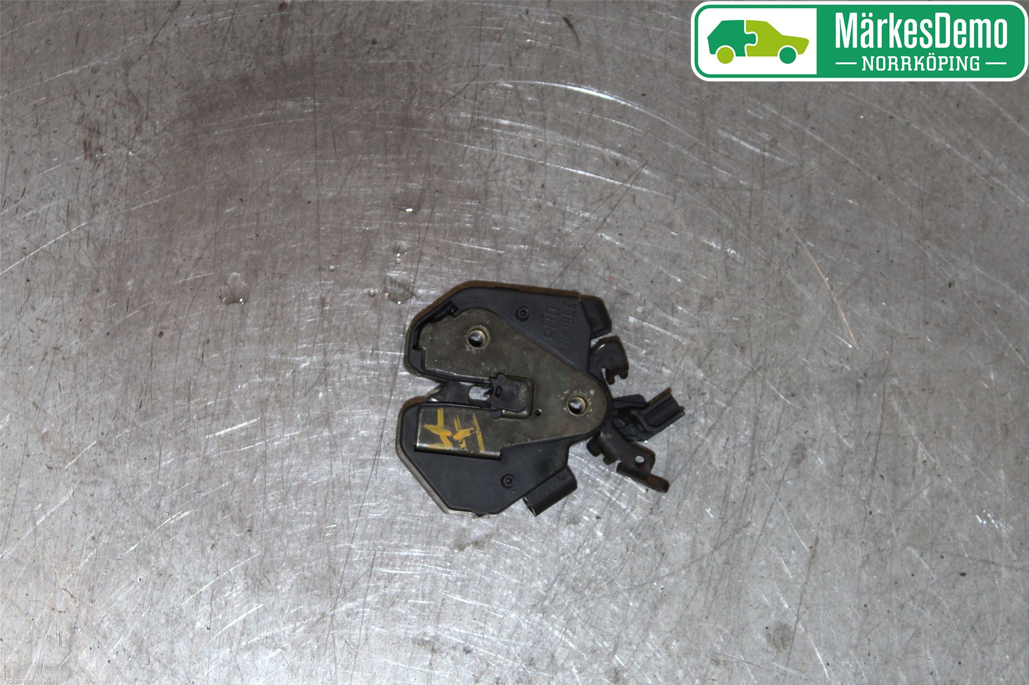 Volvo S80 99-03 Huvlås