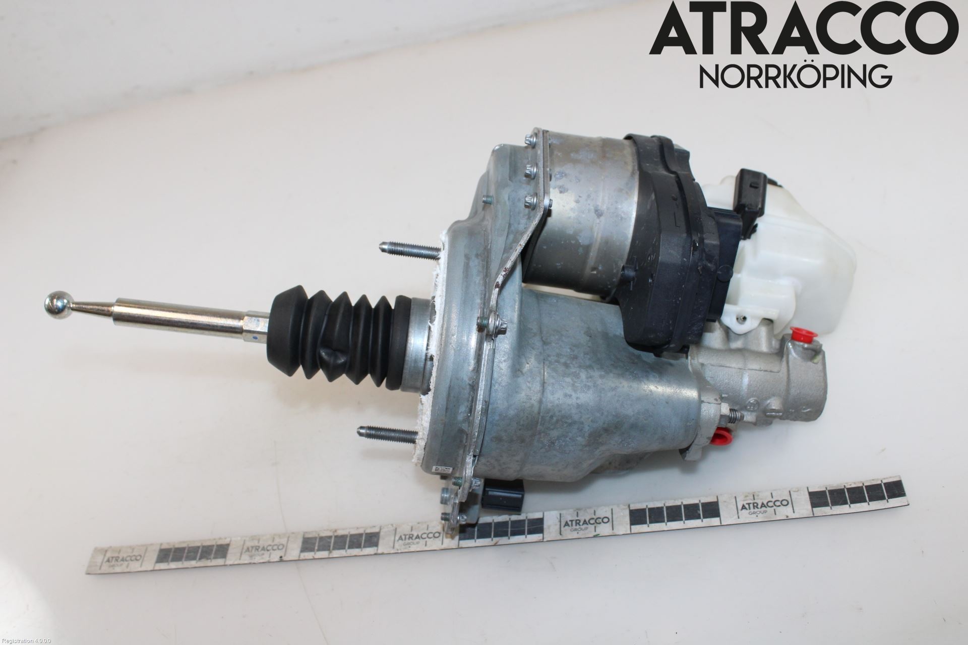 Volkswagen VW GOLF / E-GOLF VIII 20- Bromsservo