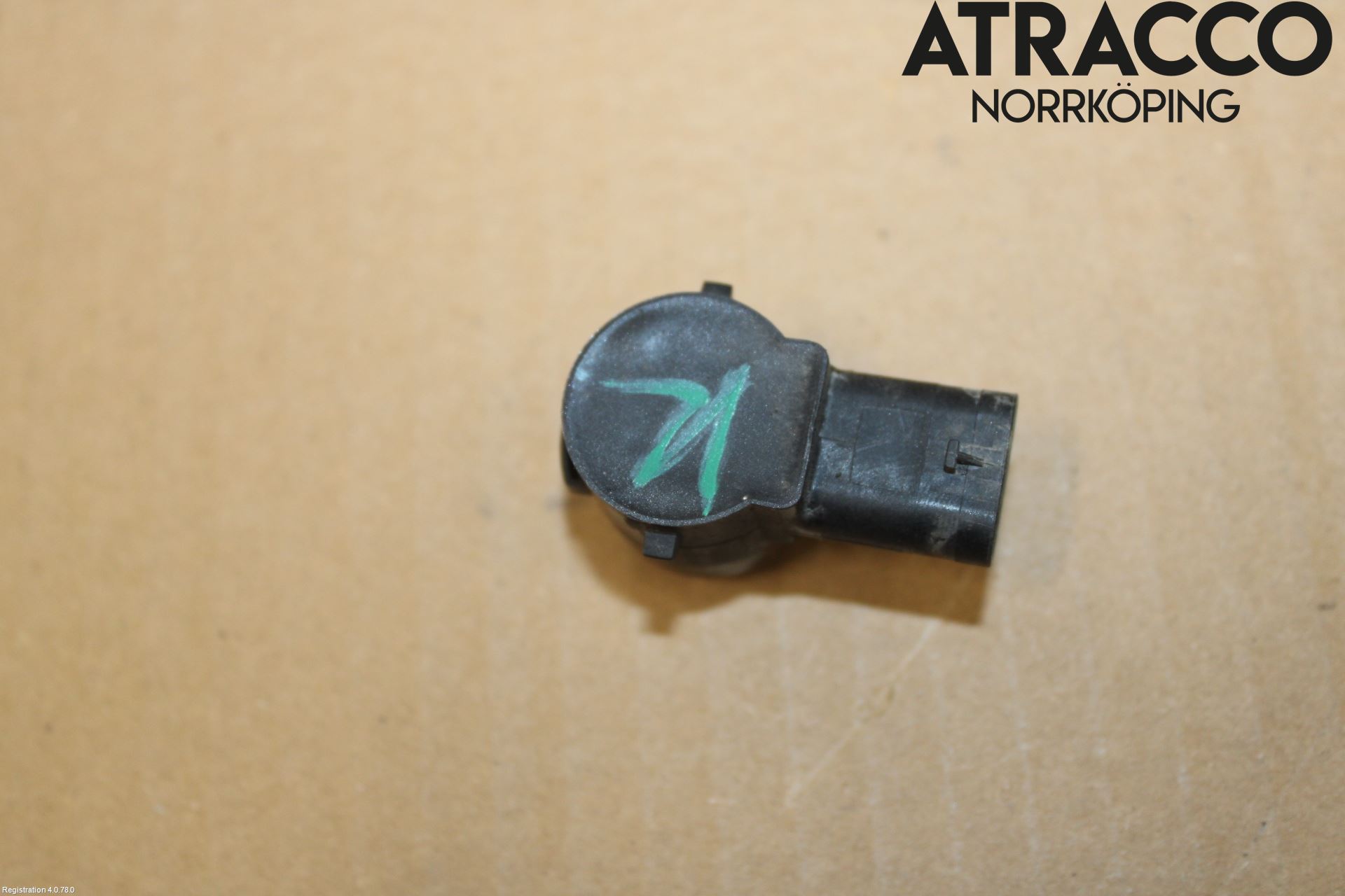 Audi A4/S4 B9 16-19 Parkeringshjälp Backsensor