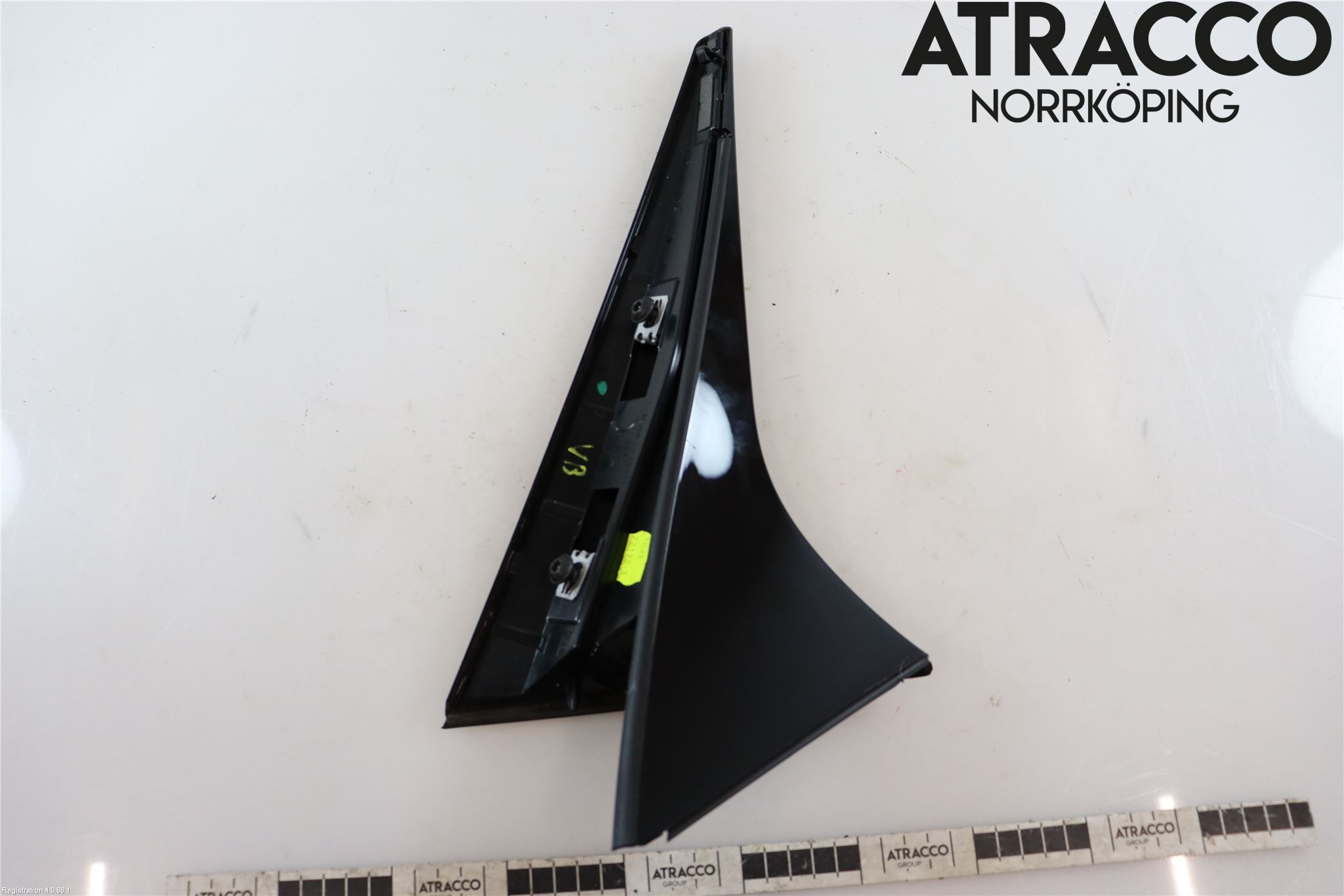 Cupra BORN 22- Spoiler Baklucka