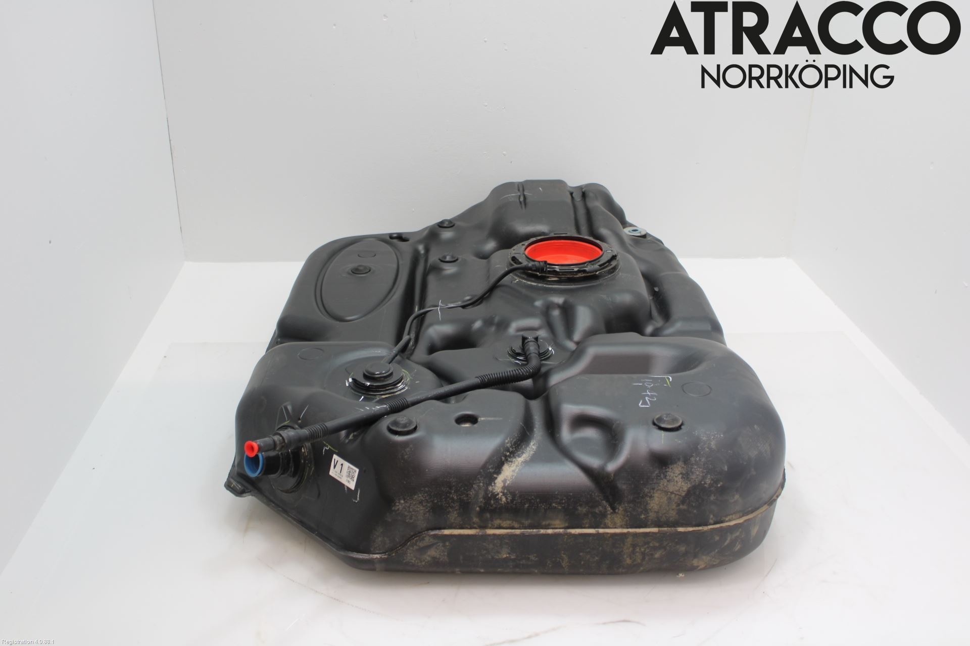 Toyota RAV4 19- Bränsletank