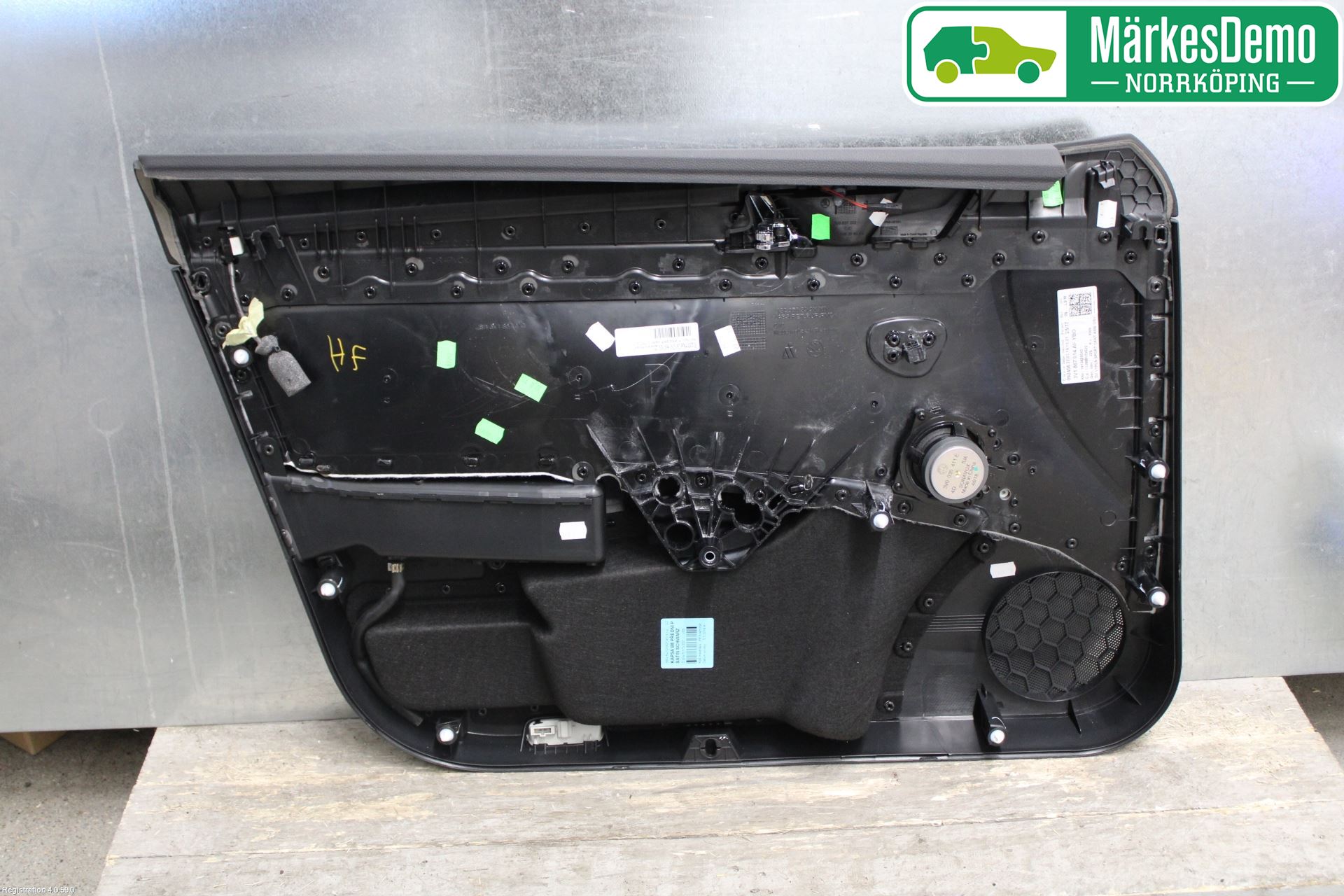 Skoda SUPERB 16-24 Dörrklädsel Hö