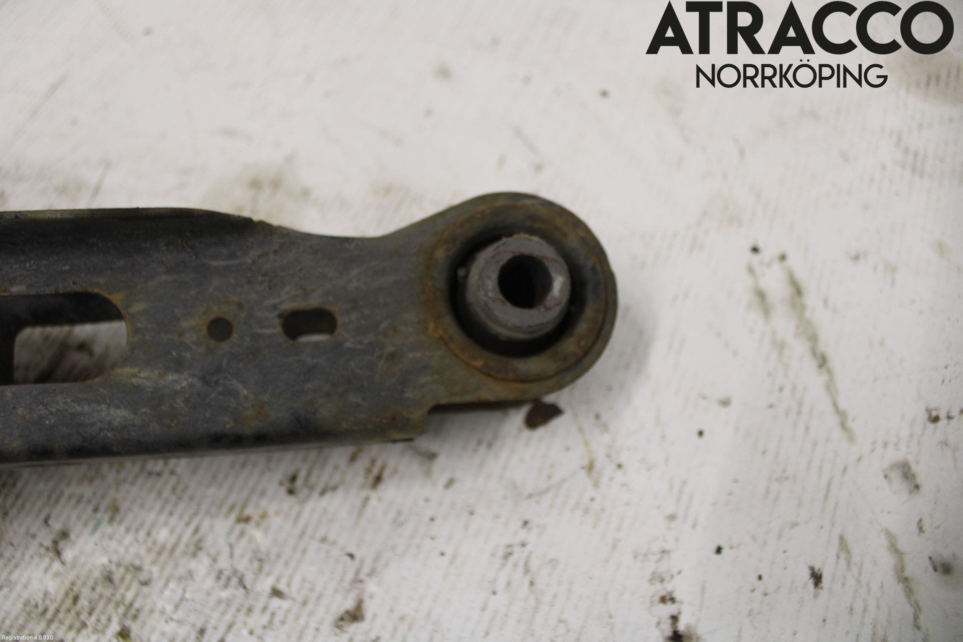 Toyota COROLLA 19- Bärarm Bak Höger