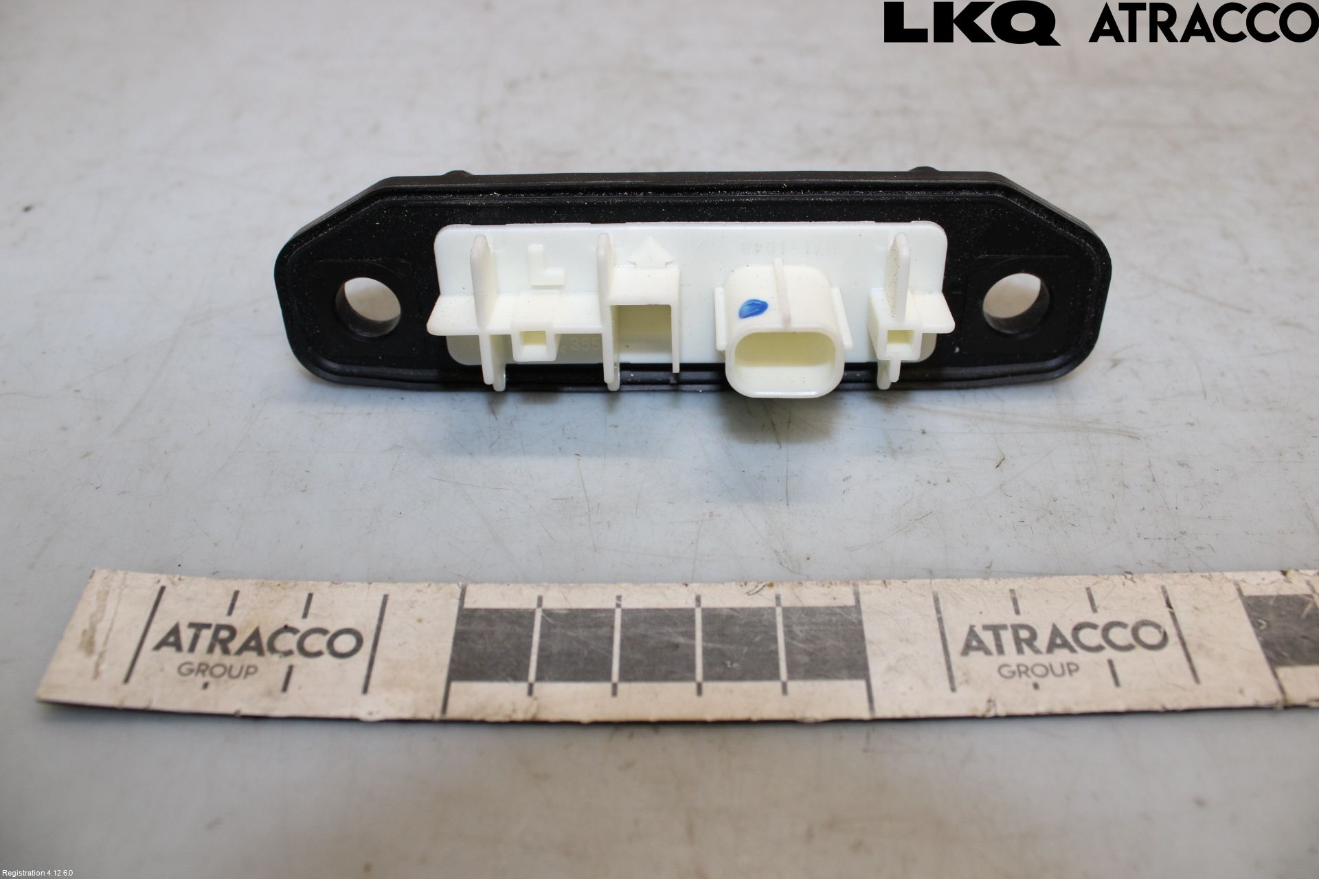 Toyota RAV4 19- Bakluckehandtag