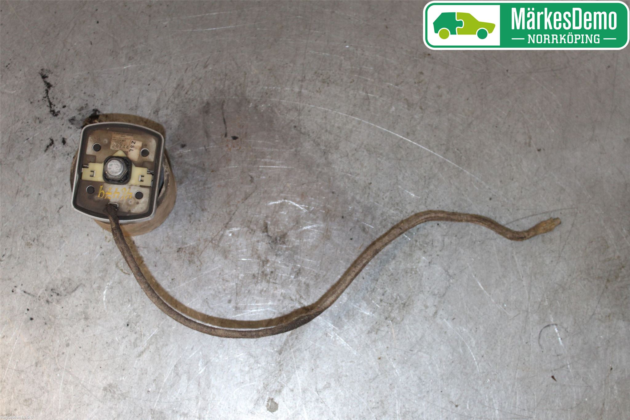 Audi A8/S8 4D 94-02 Antenn