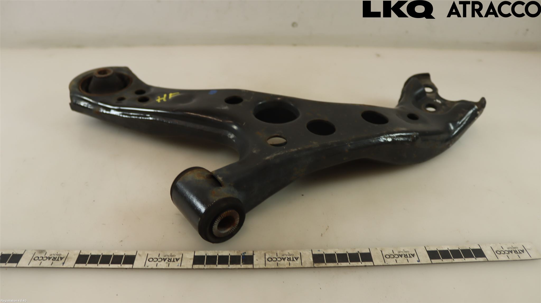 Toyota COROLLA 19- Bärarm Fram Undre Hö