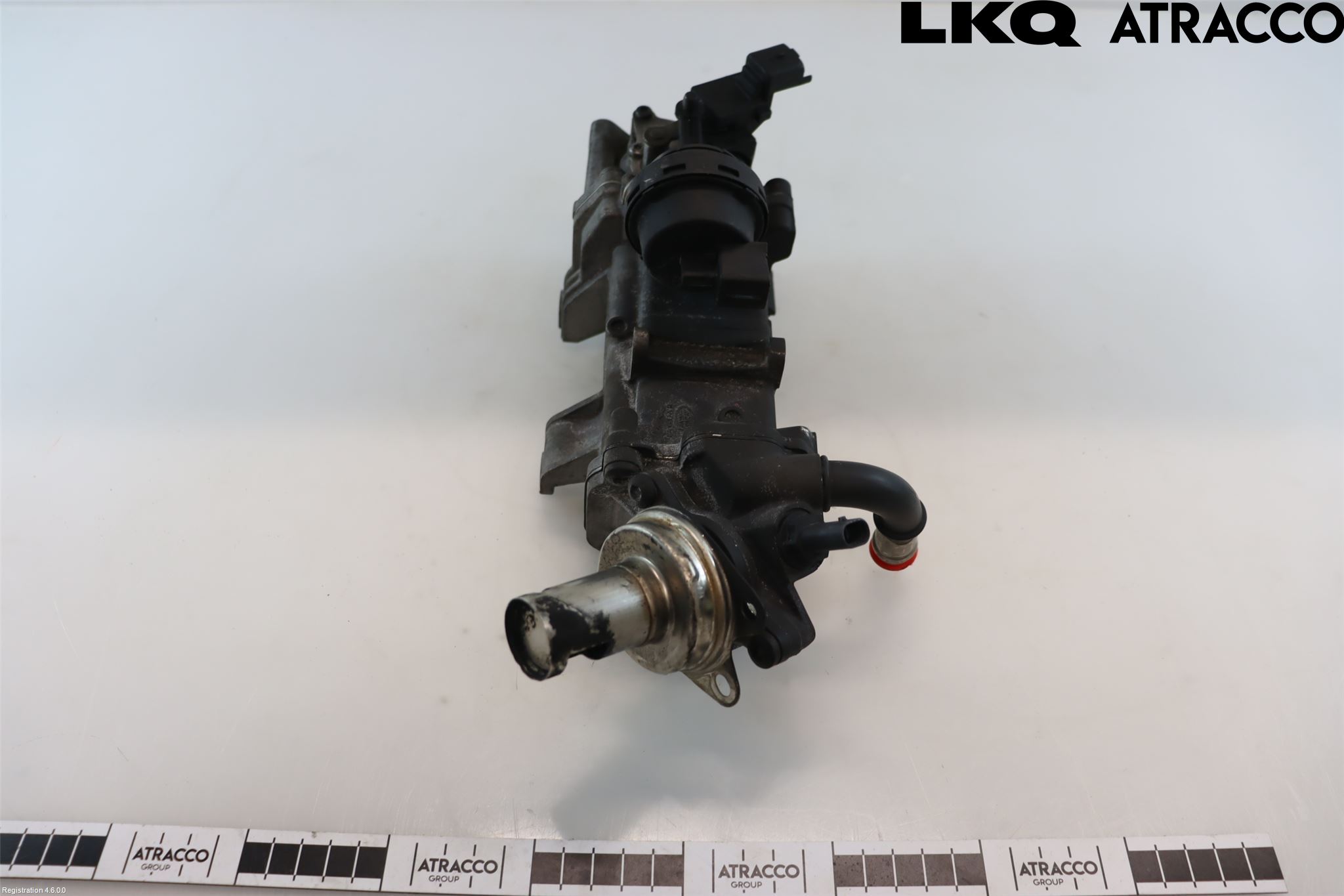 Jaguar F-PACE Avgaskylare