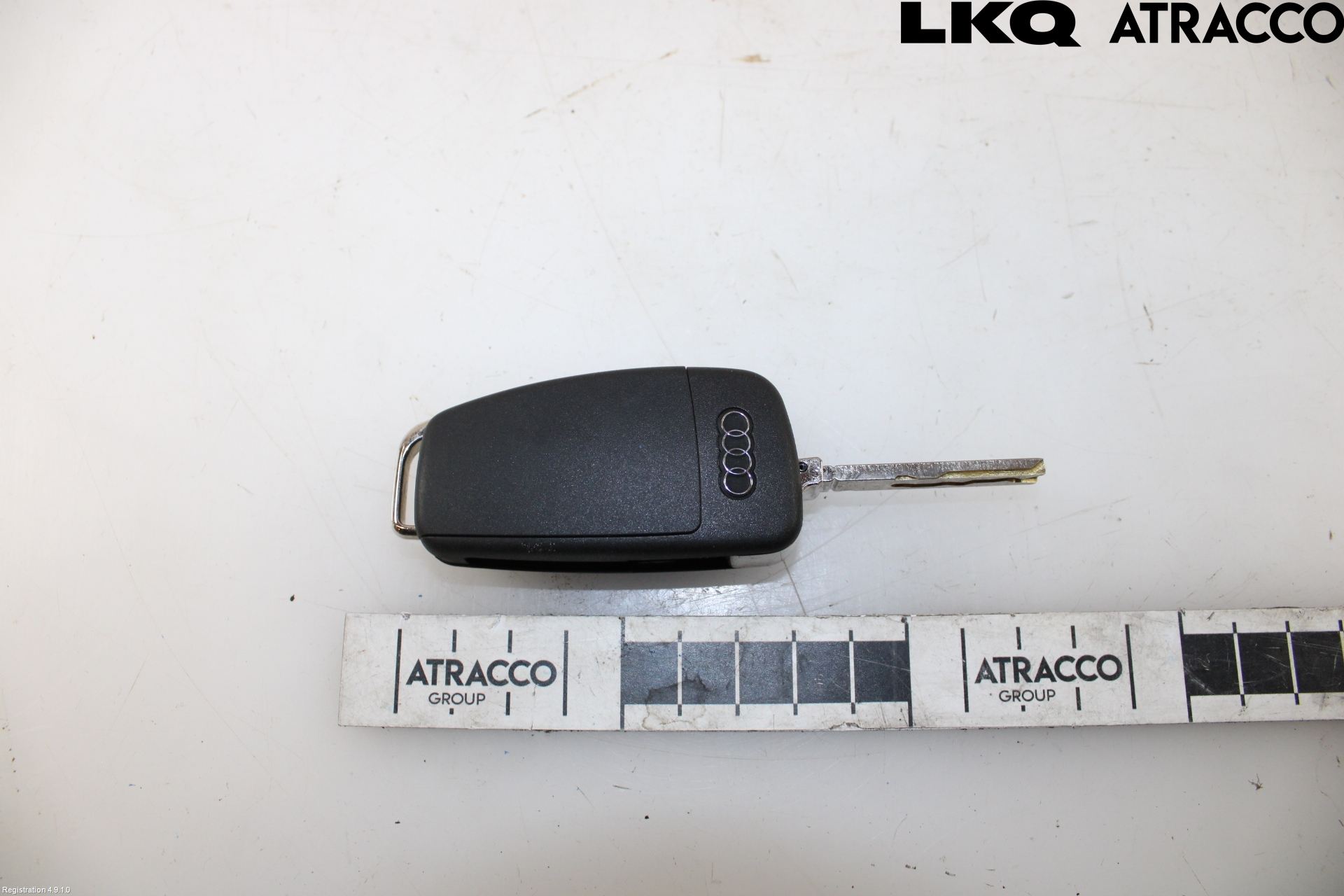 Audi Q3 F3 19- Nyckel-Nycklar