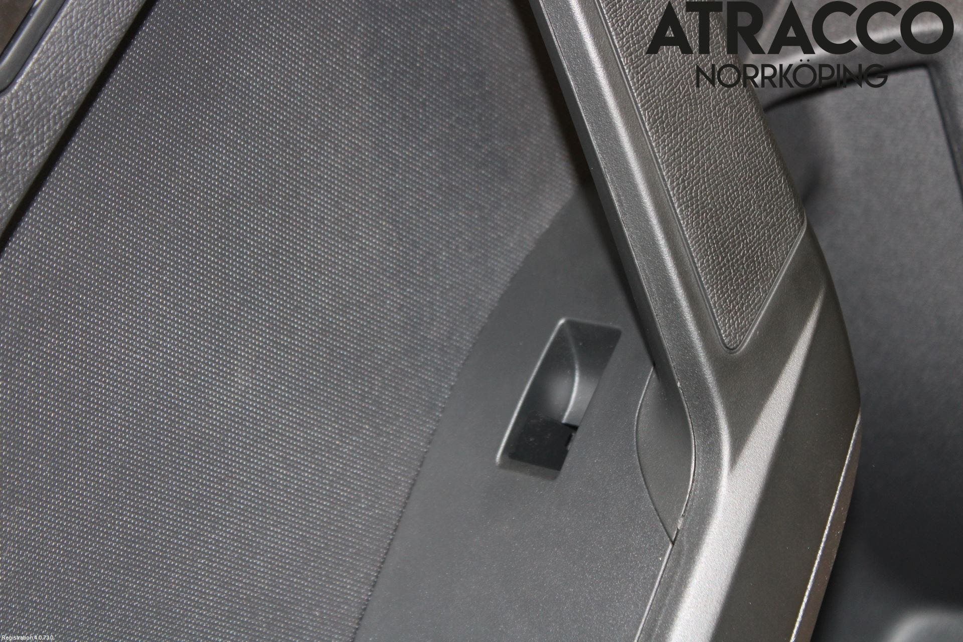 Seat LEON 20- Dörrklädsel Vä