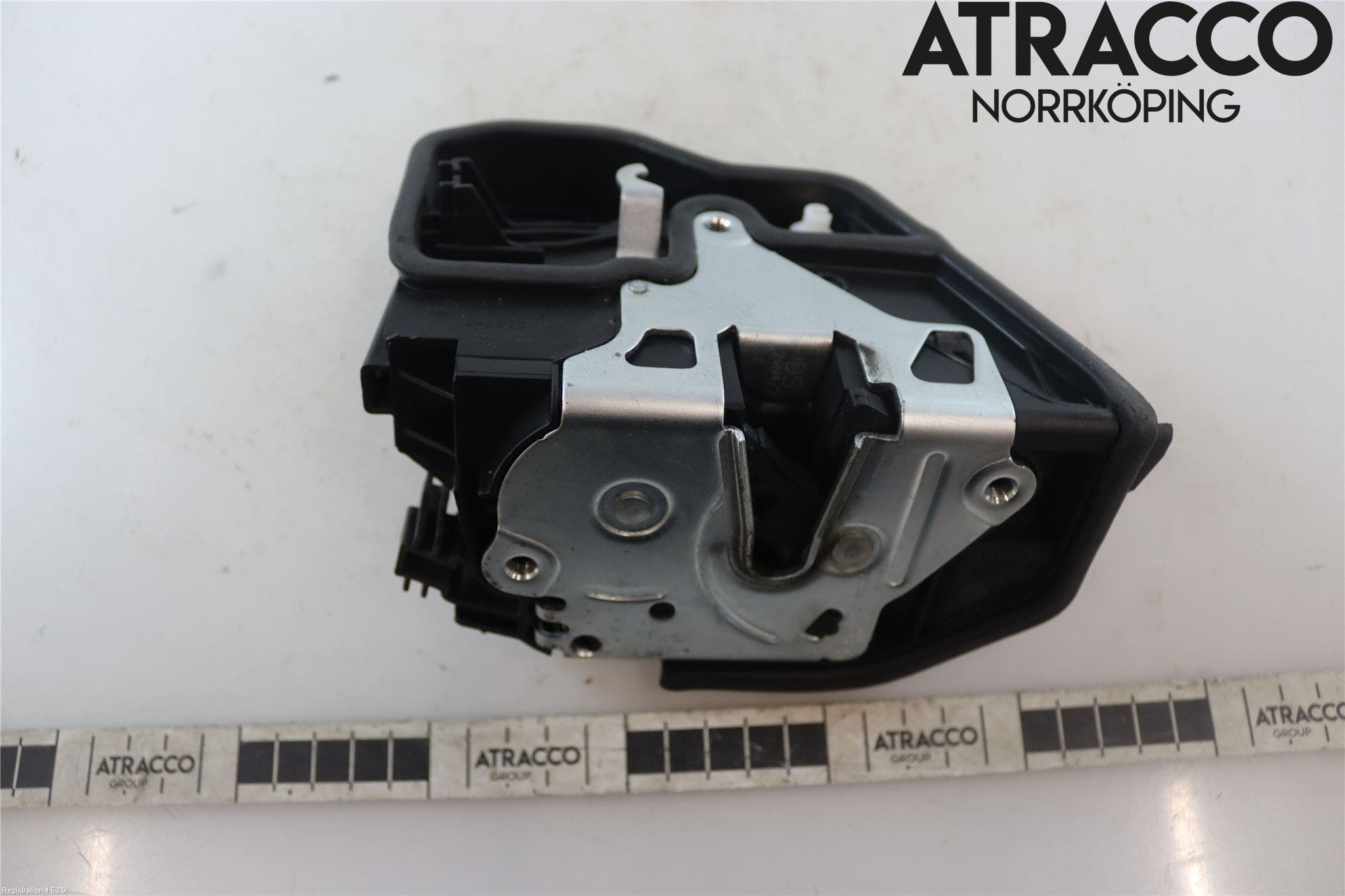 BMW 1 F20/F21 11-19 Låskista-Dörrlås