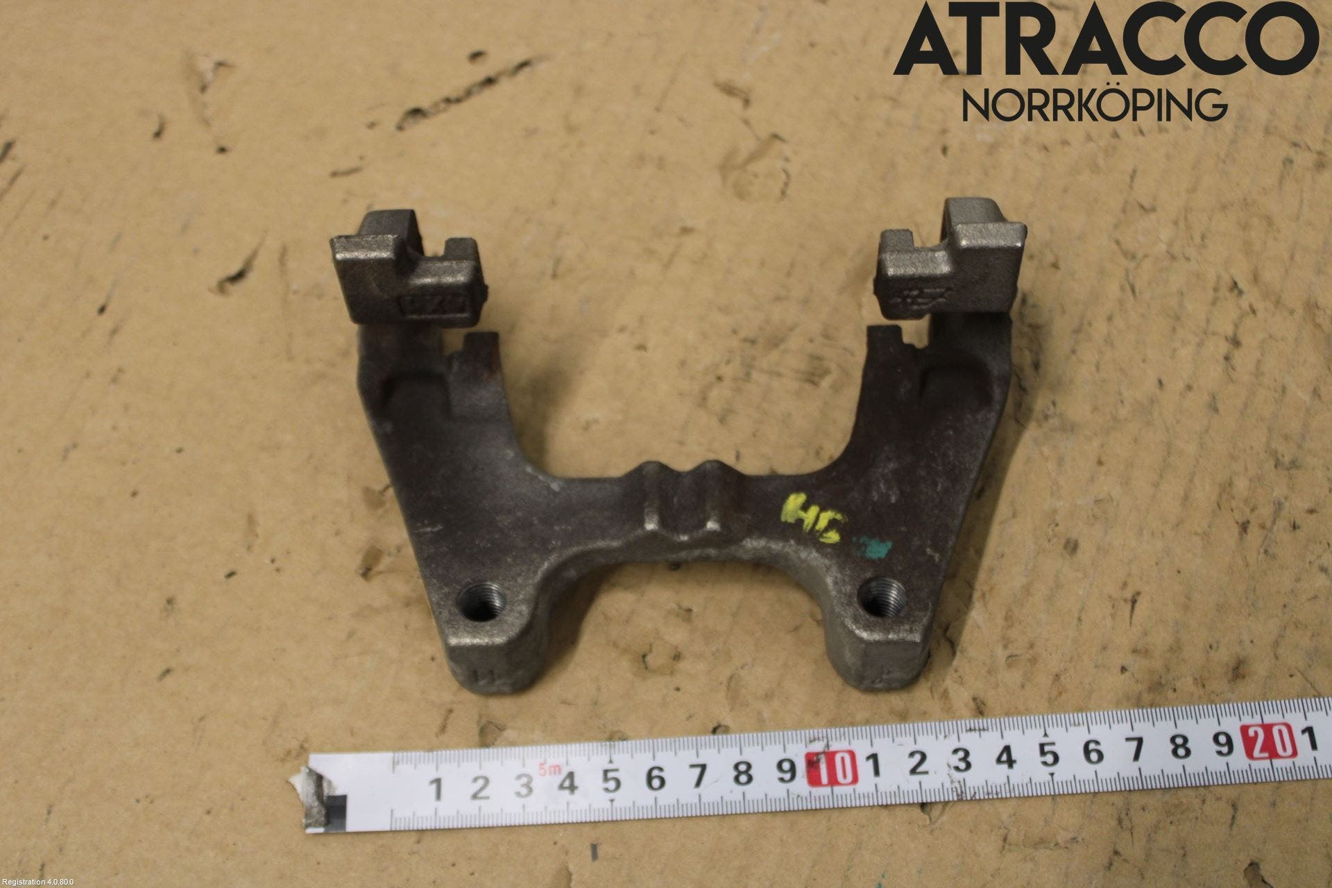 Audi Q3 F3 19- Bromsokshållare