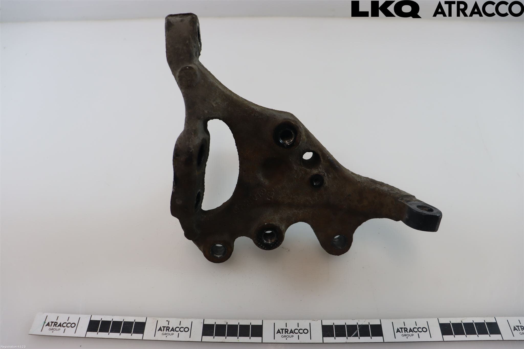 Mercedes-Benz MB C (203) 00-07 Styrspindel Lagerhus Hö