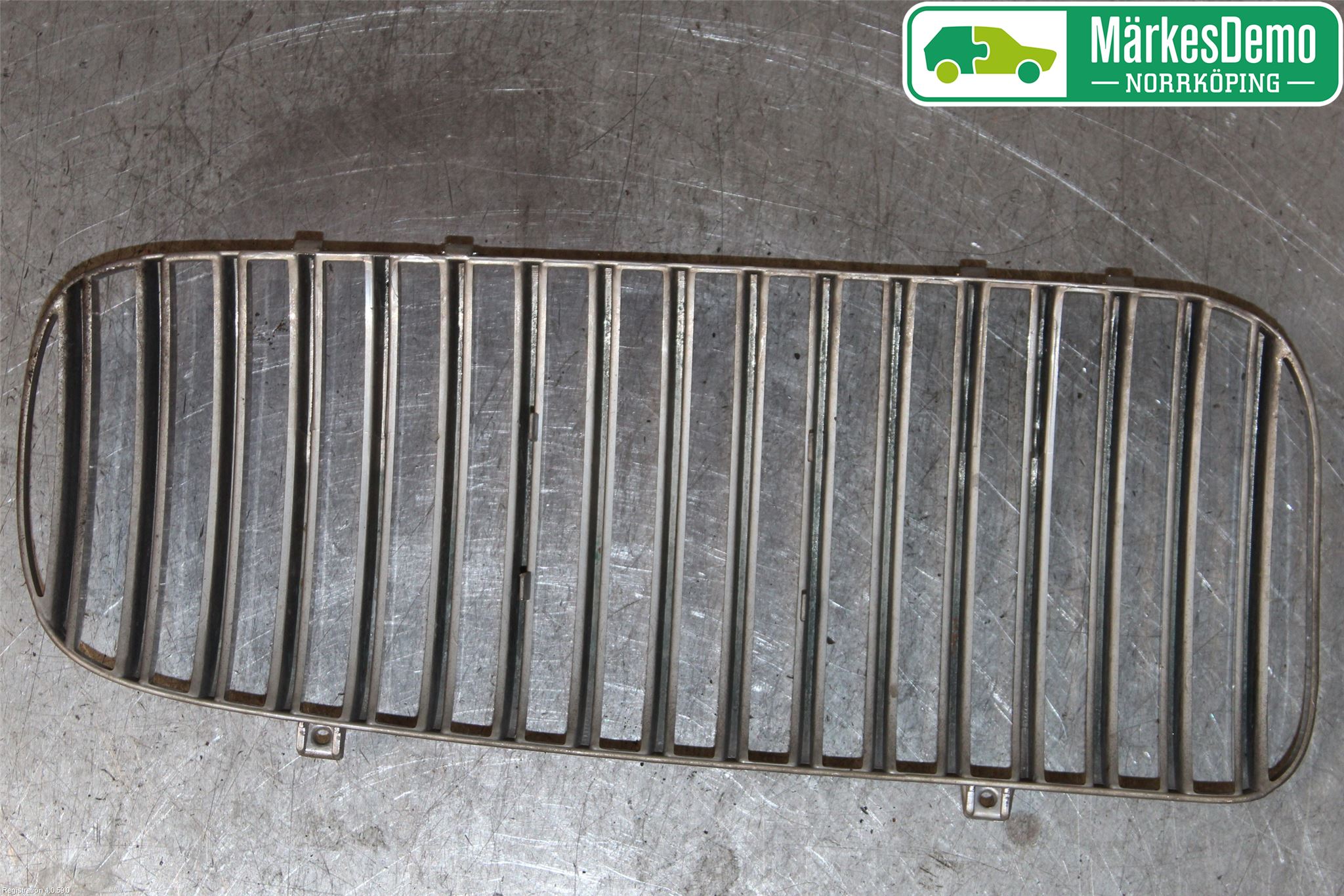 Jaguar XJ X308        98-02 Grilldel Vänster