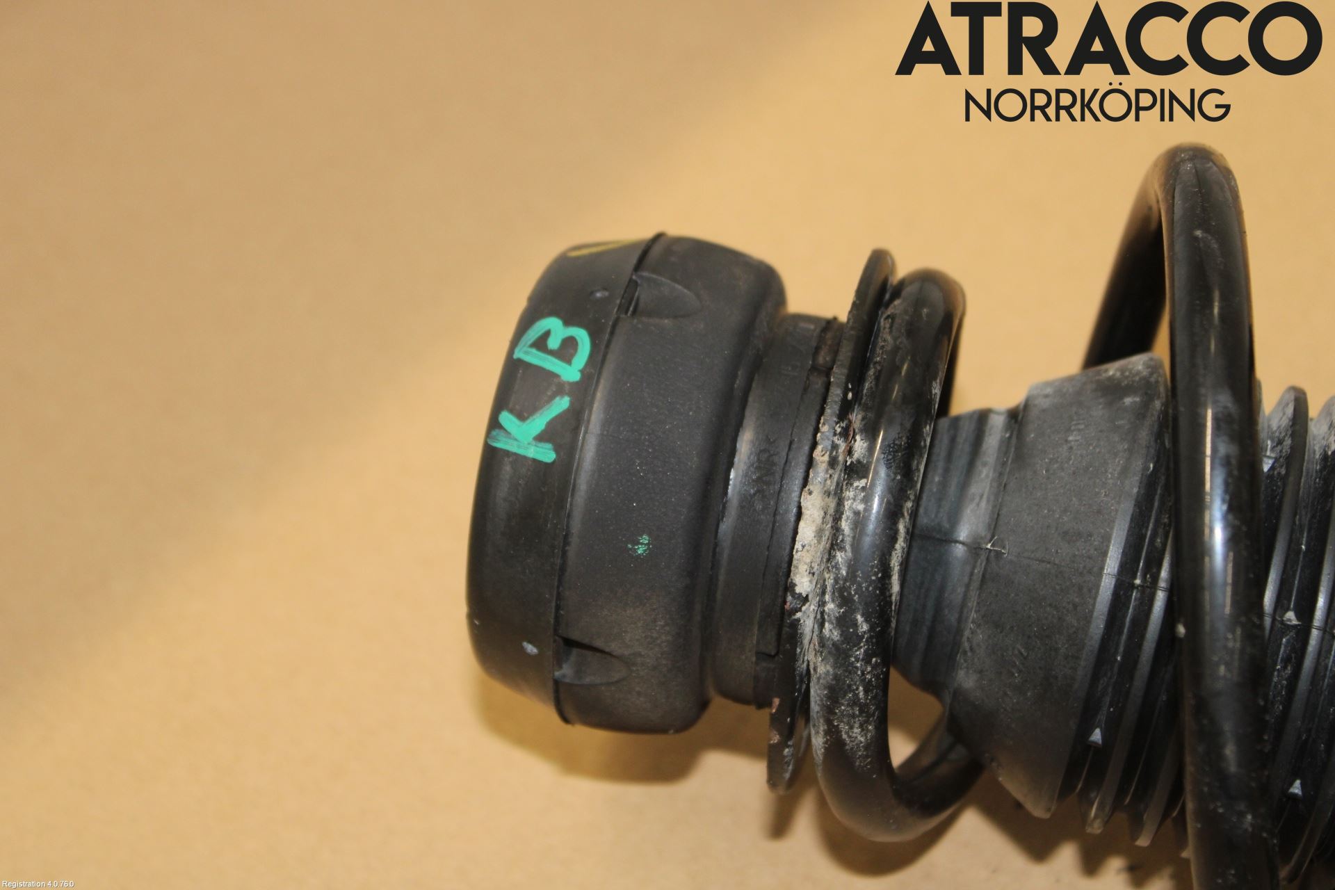 Volkswagen VW UP! / E-UP! Fjäderben Fram Vänster