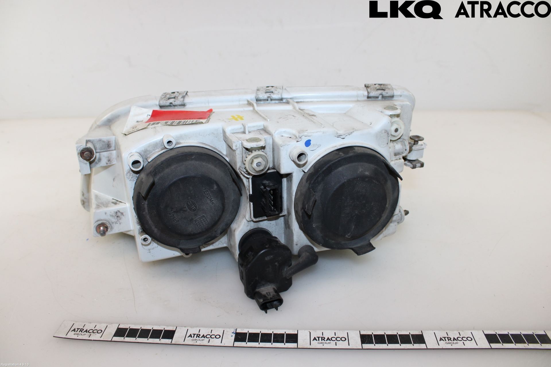 Volvo S40/V40    96-04 Strålkastare Höger