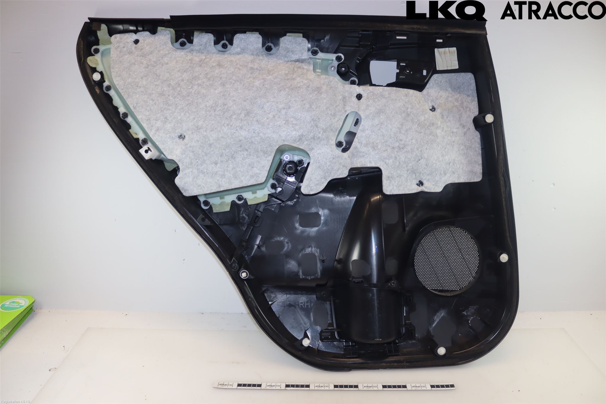 Toyota RAV4 13-18 Dörrklädsel Hö