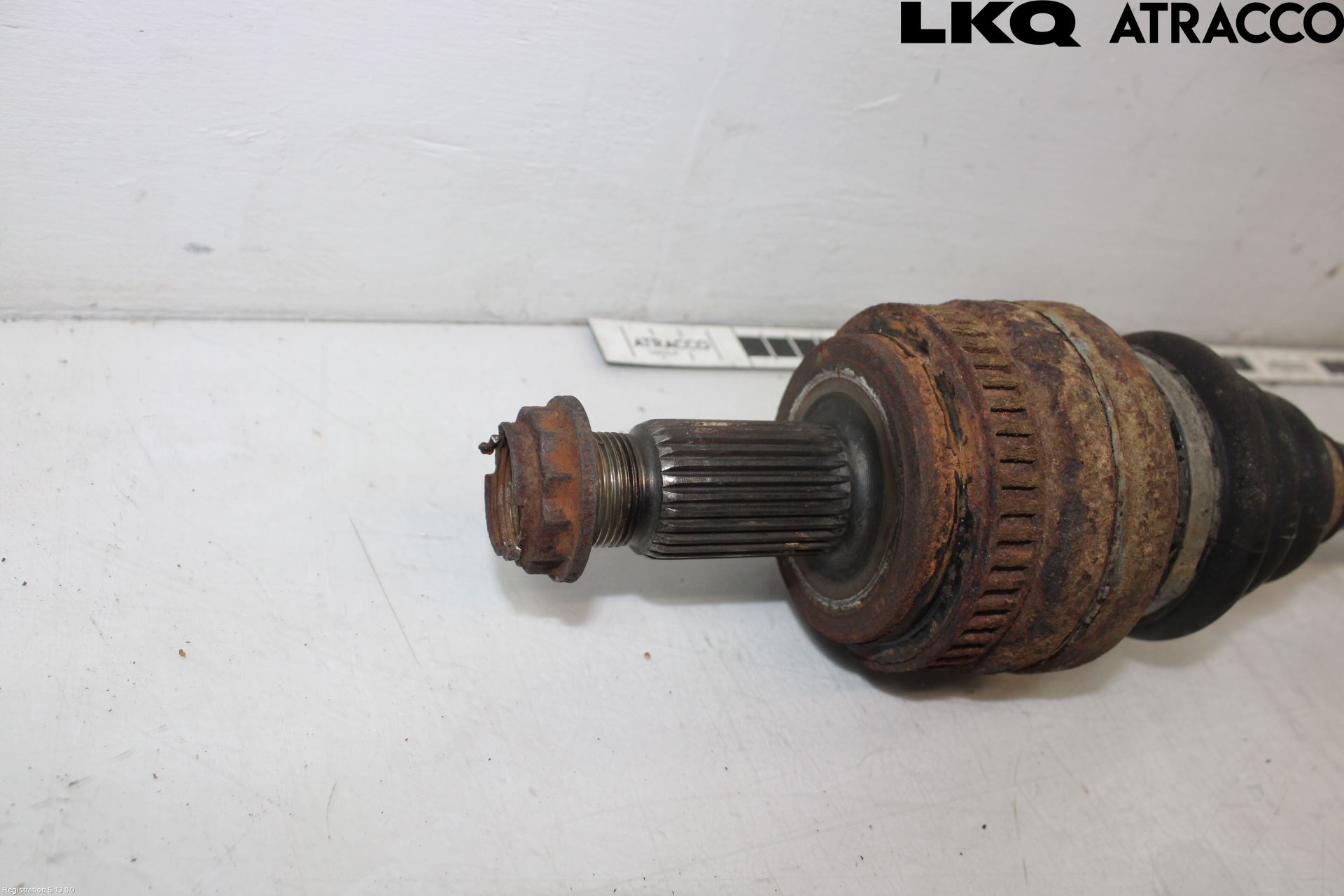 BMW 3 E90/91 SED/TOU 05-12 Drivaxel Bak Vänster