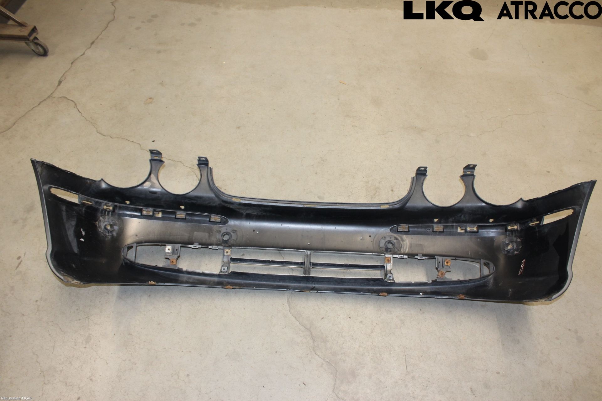 Jaguar XJ X350        03-09 Stötfångarbeklädnad Fram