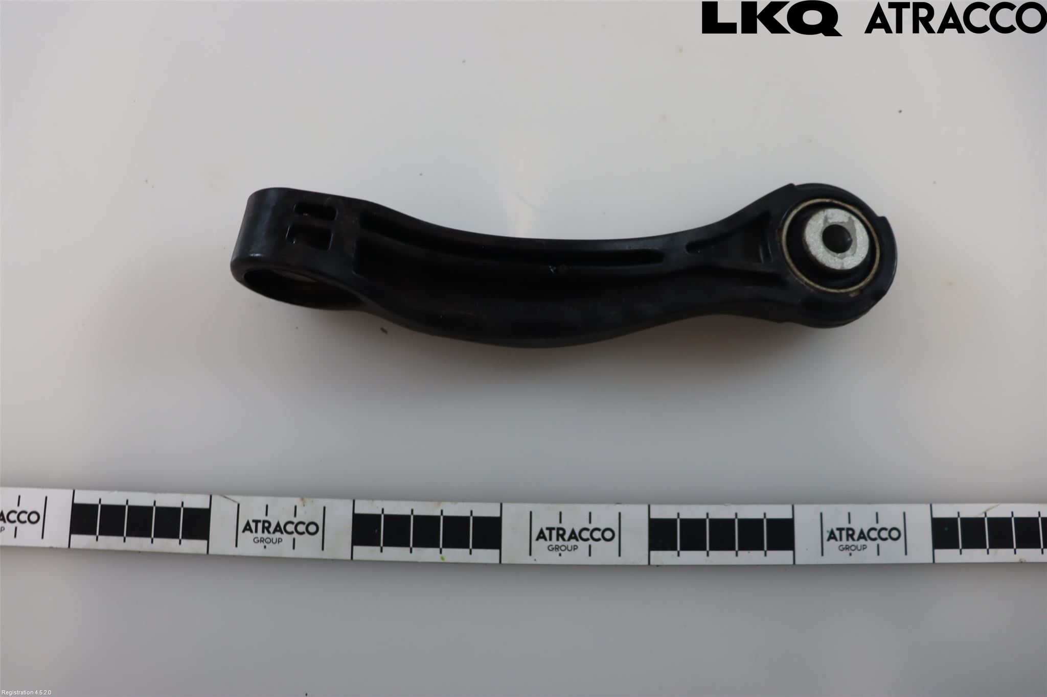 Audi A6 F2/C8 19- Krängningshämmarstag Bak