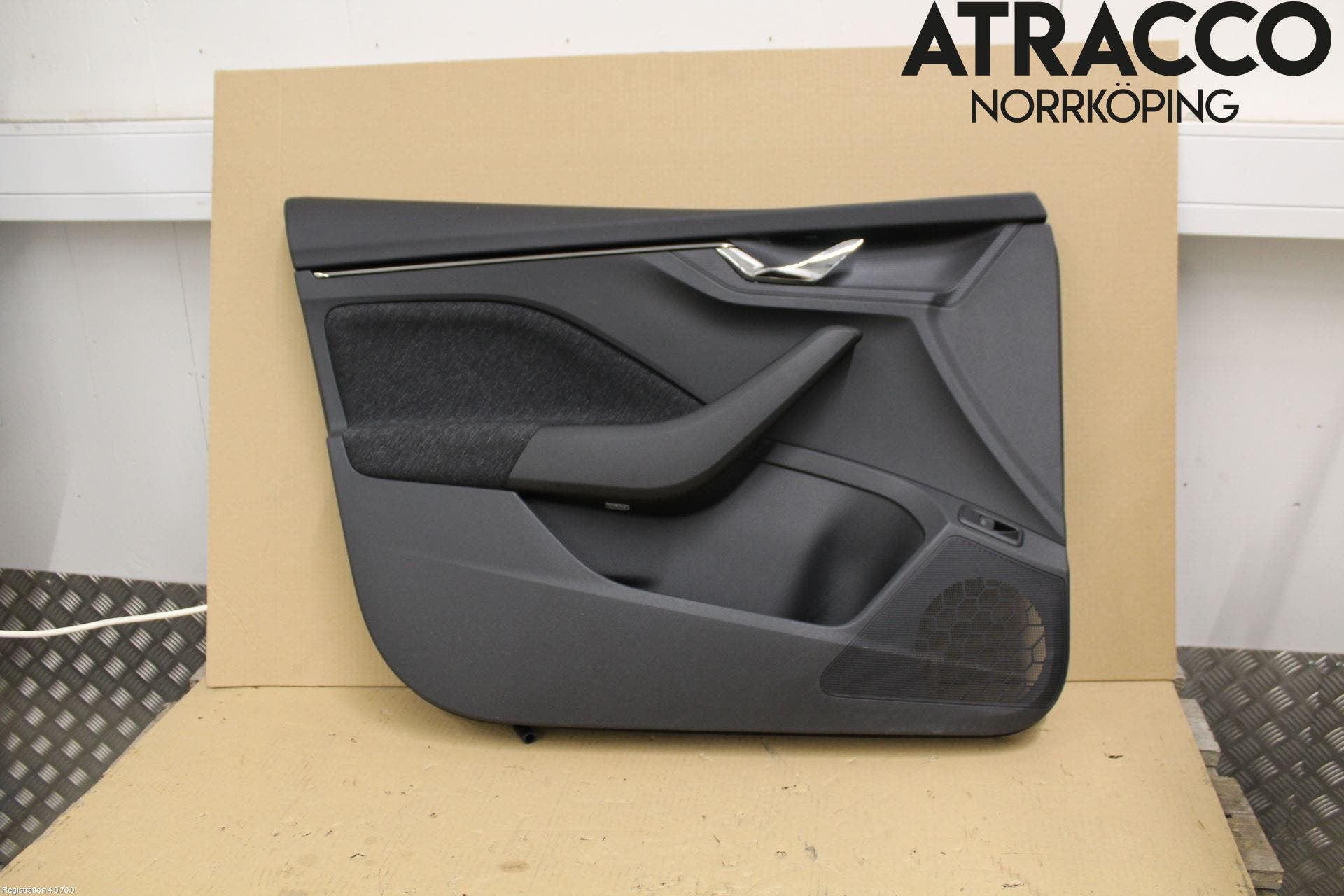 Skoda KAMIQ 20- Dörrklädsel Vä