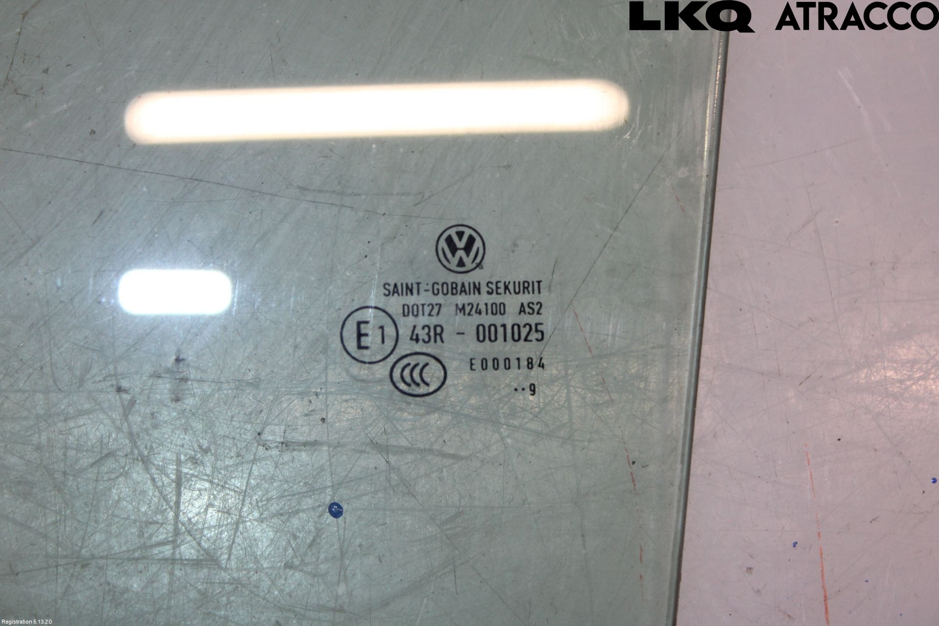 Volkswagen VW CADDY 16-20 Dörruta Fram Vänster