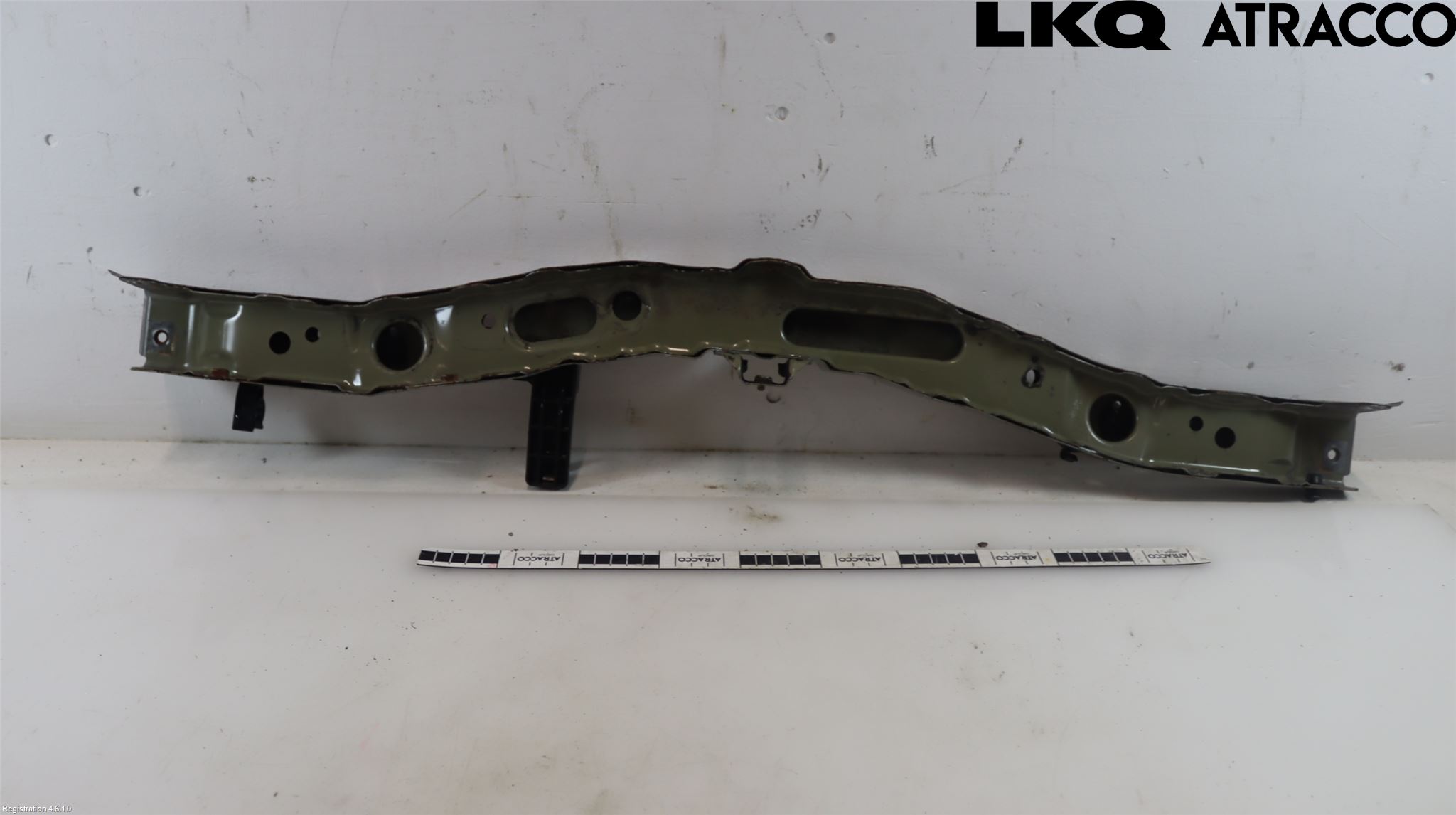 Toyota AURIS 13-19 Kylarfäste-Ram-Balk