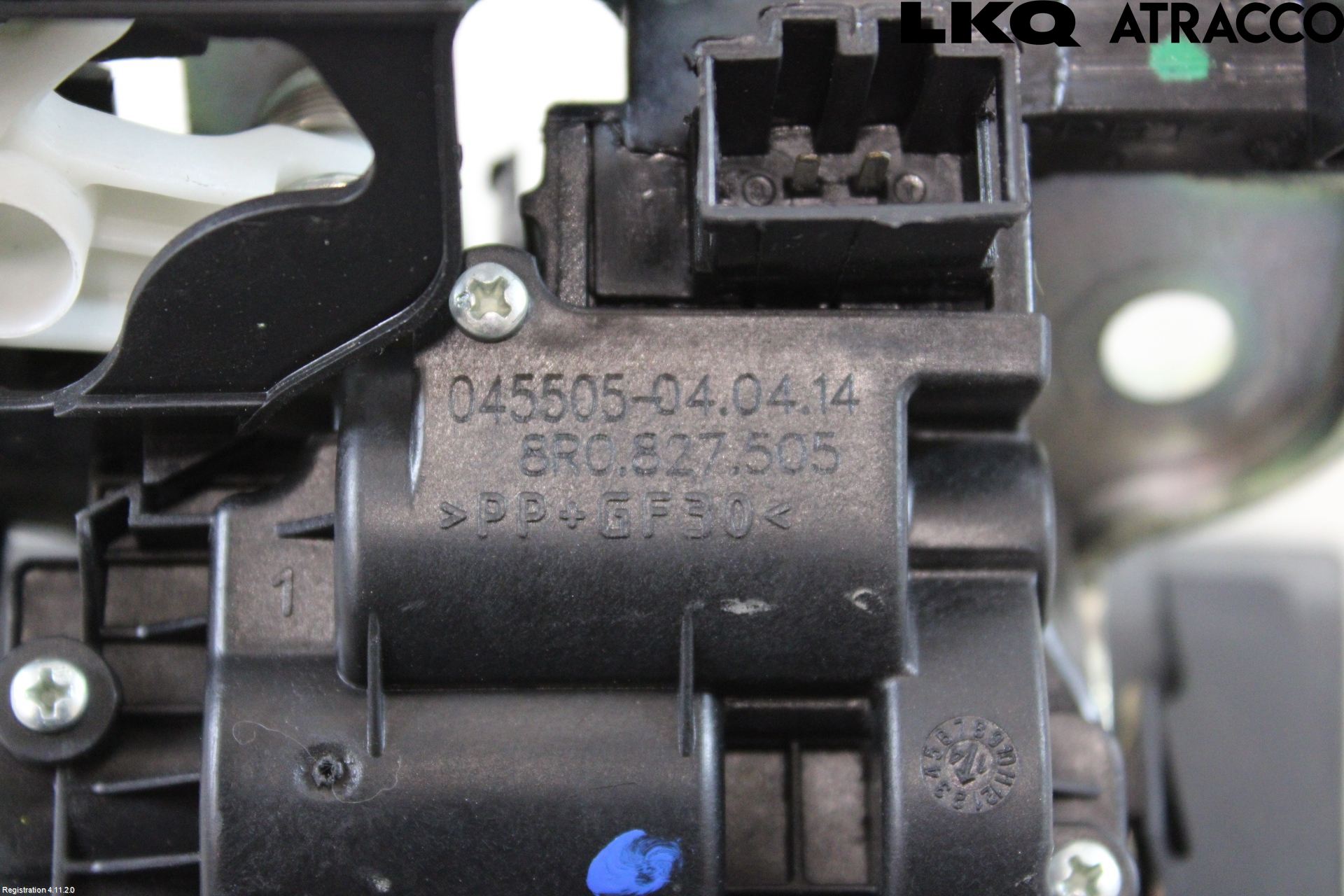 Audi A4 ALLROAD 09-16 Låskista Baklucka