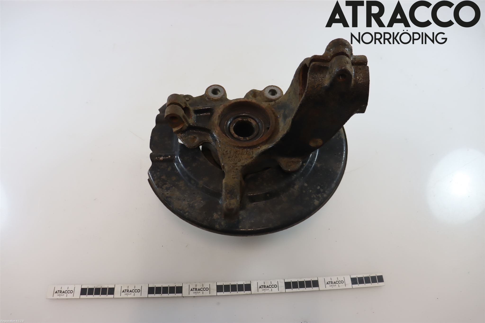 Ford FOCUS 15-18 Styrspindel Lagerhus Hö