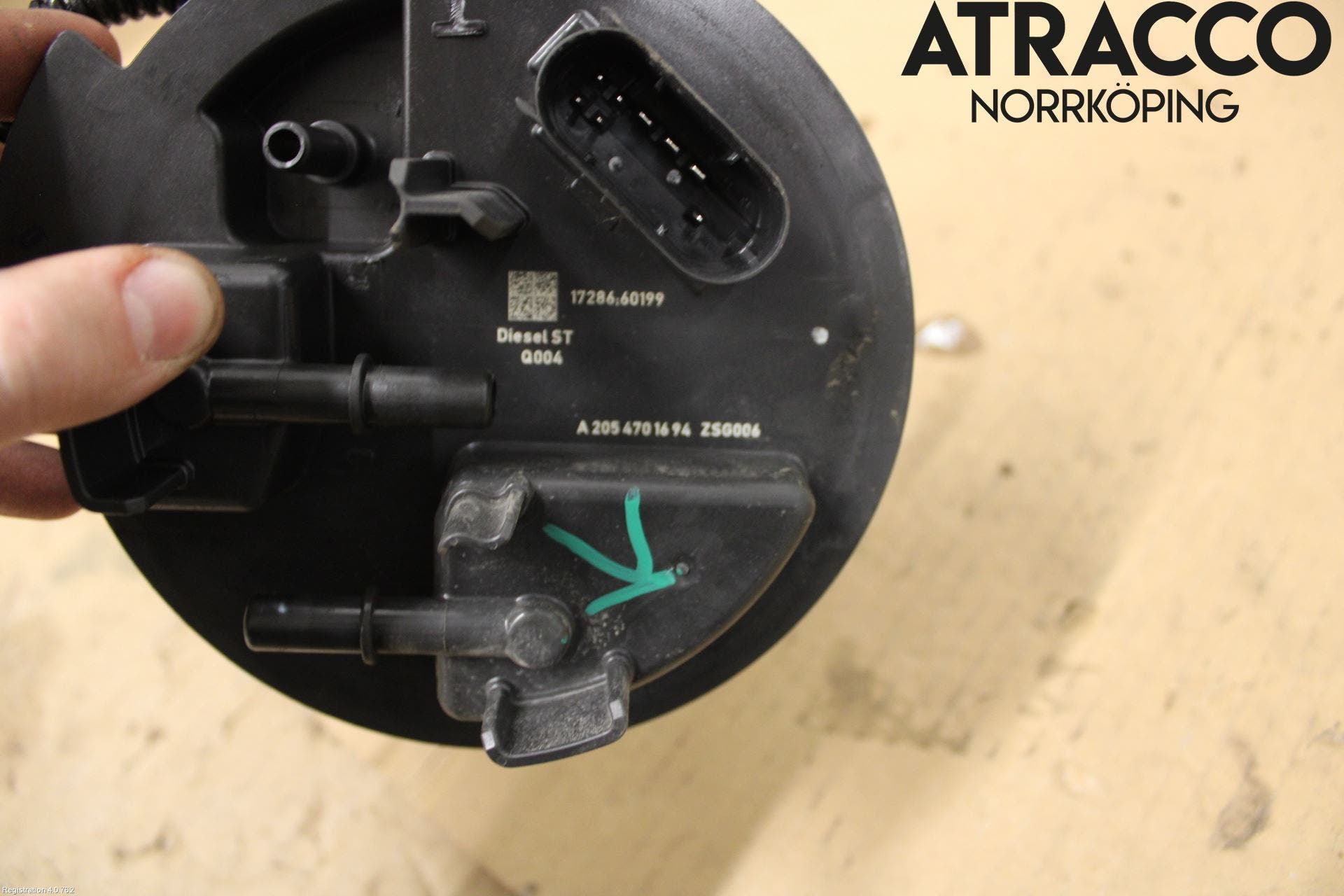 Mercedes-Benz MB C-KLASS (W205) 14-21 Bränslepump El