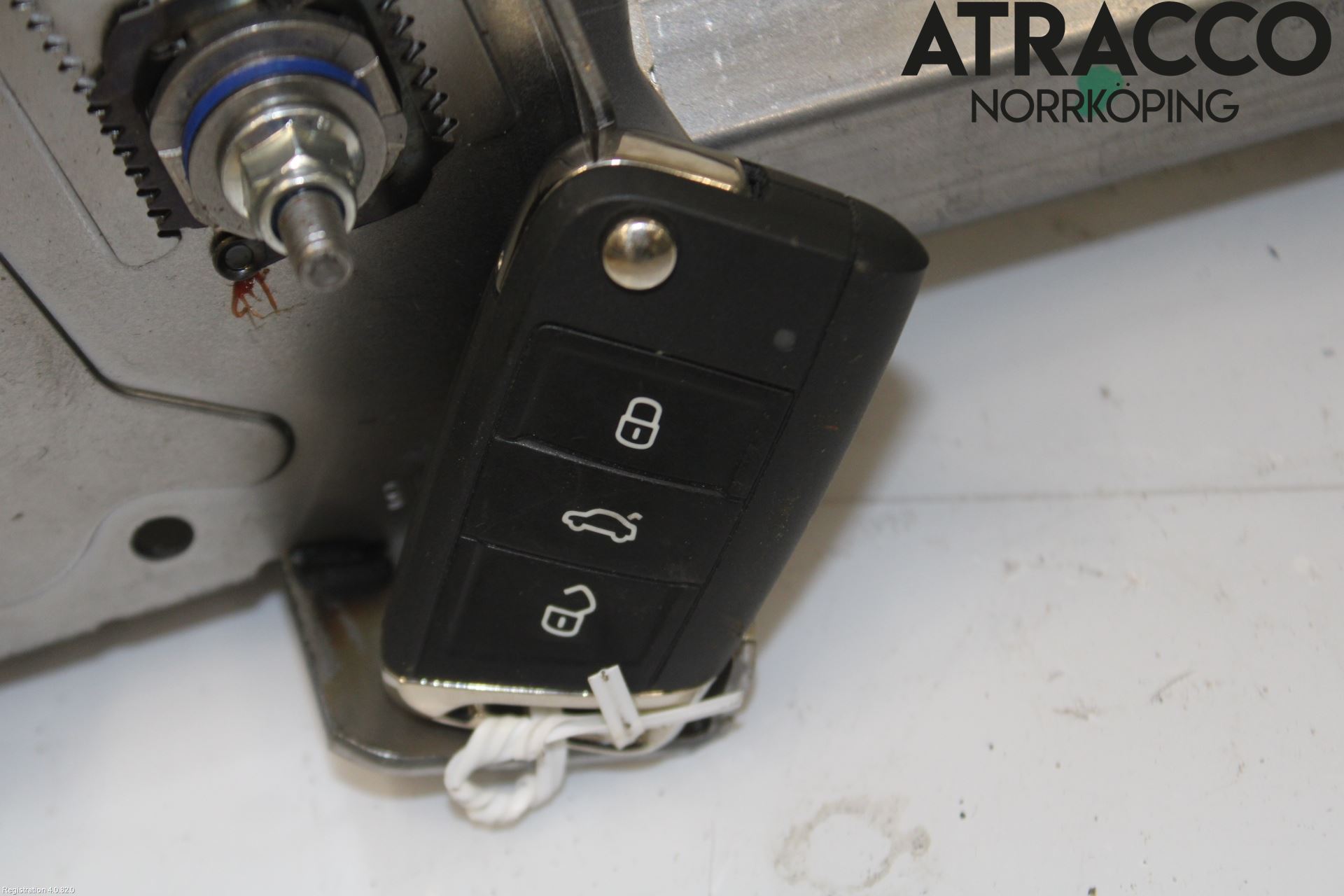 Volkswagen VW GOLF / E-GOLF VII 13-20 Rattaxelagg Justerbart