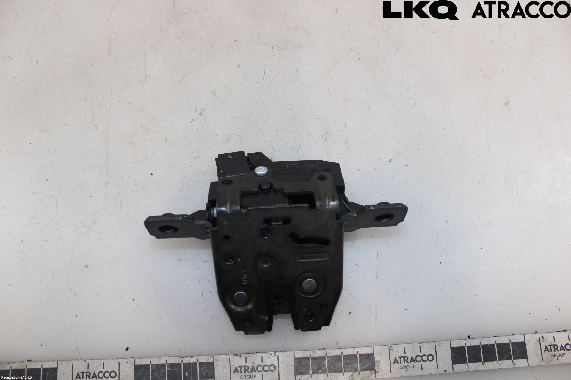 Opel ASTRA J 10-15 Låskista Baklucka