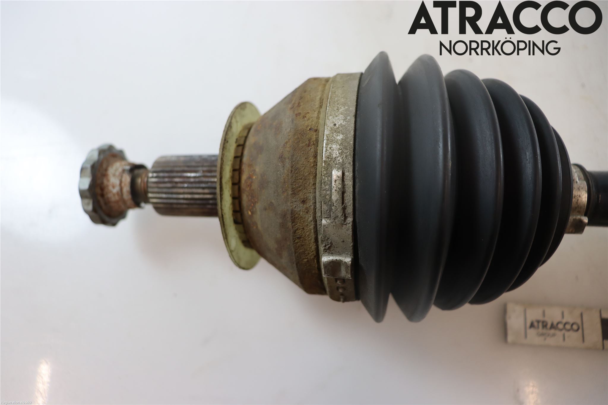 Volkswagen VW POLO VI 18->> Drivaxel Fram Höger