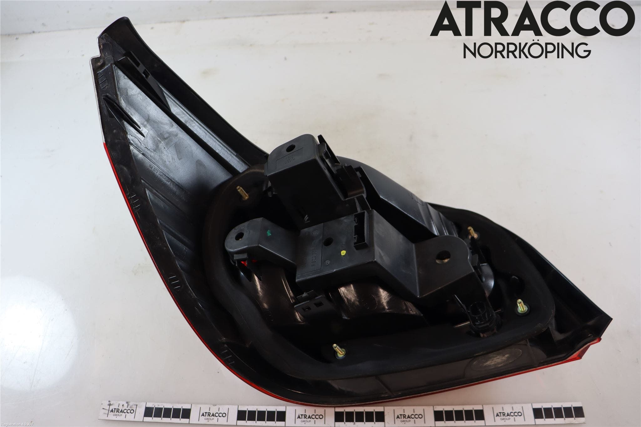 BMW 5 E60/61 Sed/Tou 02-10 Bakljus Höger