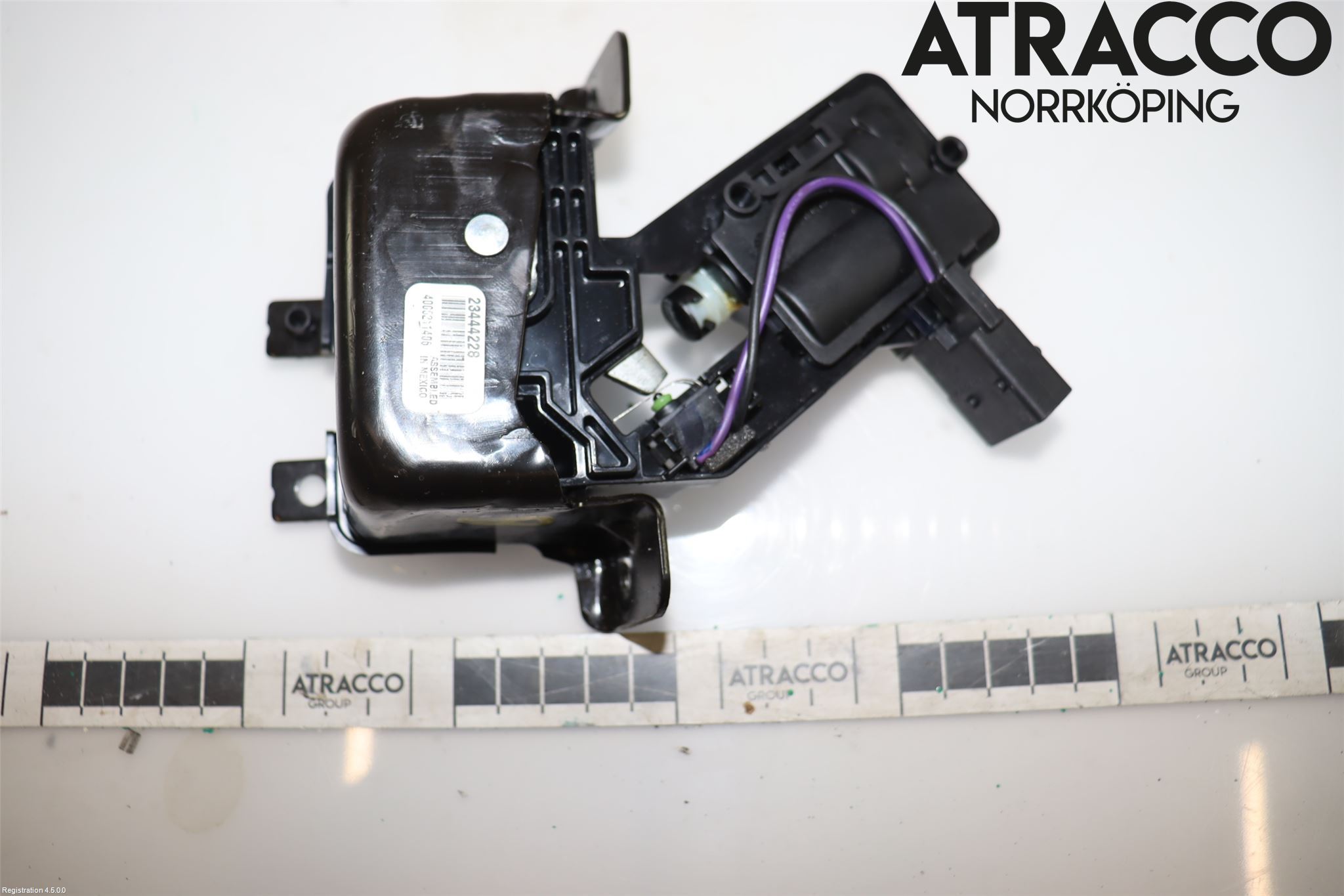 Chevrolet SUBURBAN Låskista Baklucka