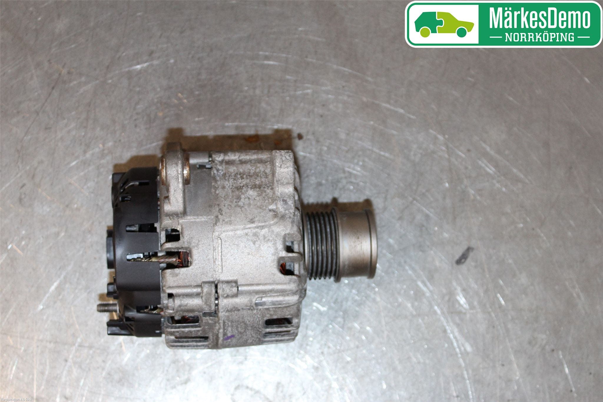 Volkswagen VW TOURAN 16- Generator