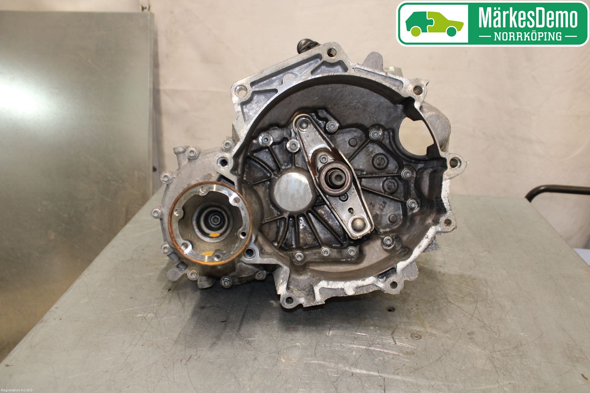 Volkswagen VW POLO 10-17 Växellåda Man 5 Vxl