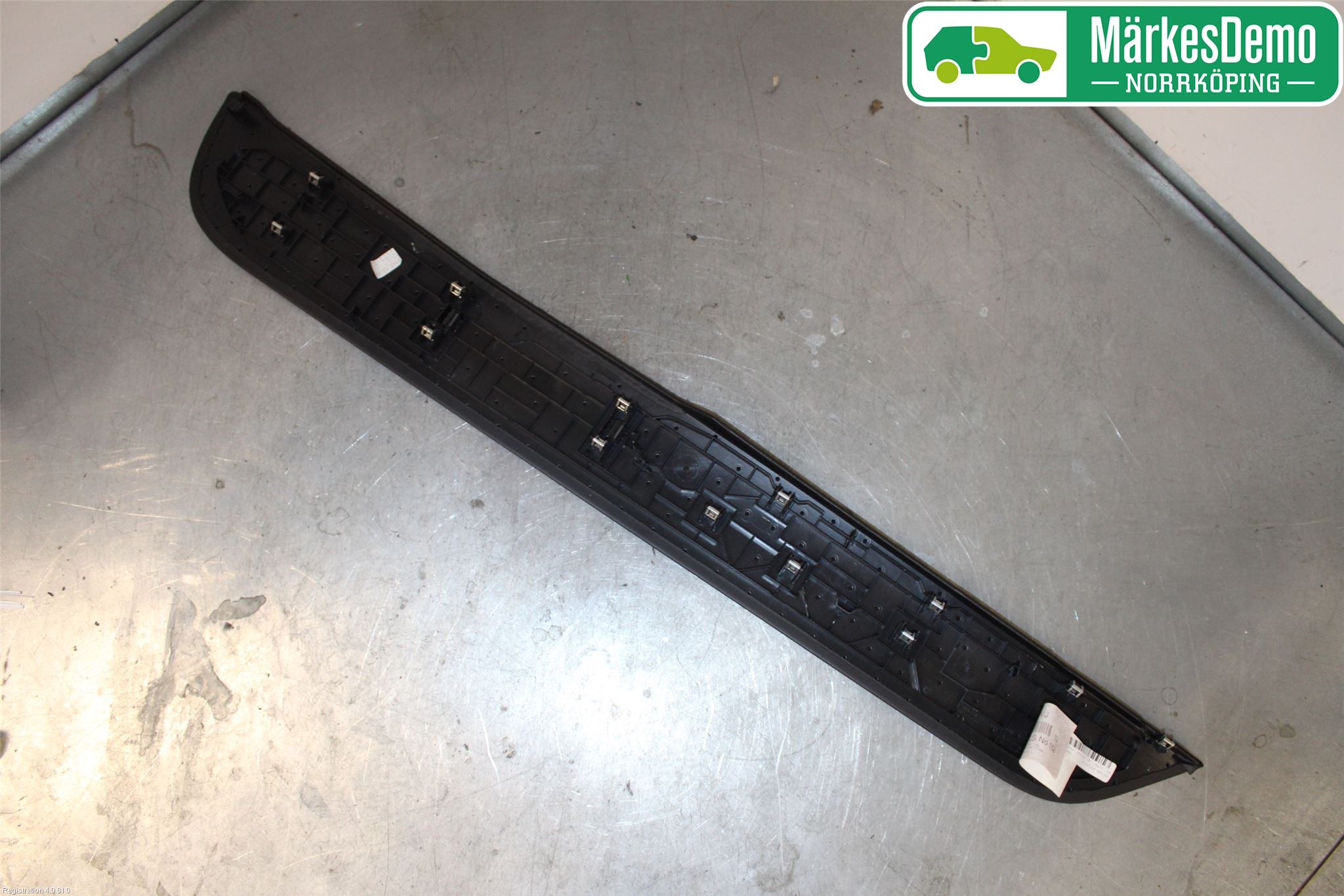 Jaguar F-TYPE Instrumentkonsoll Mitt